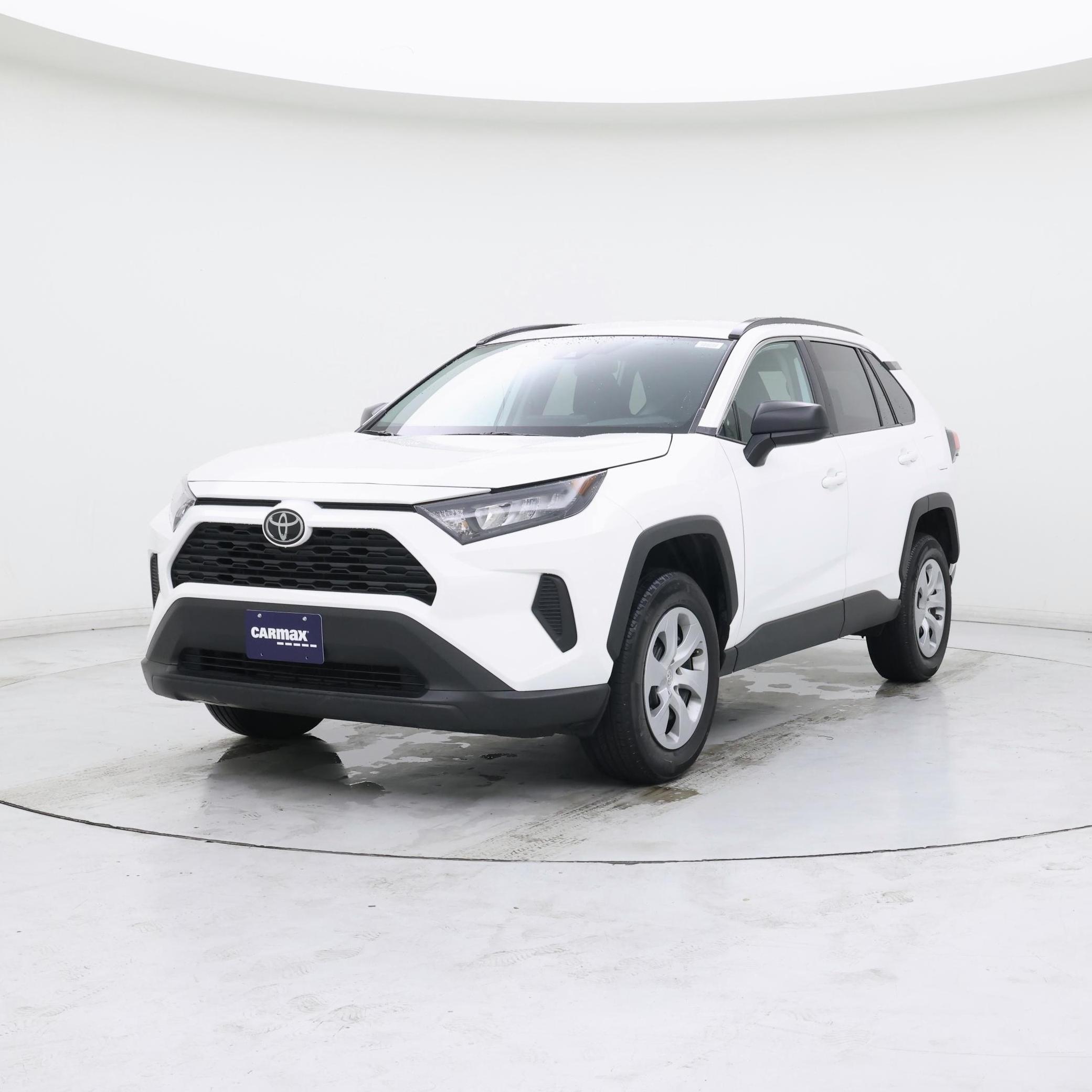 Thumbnail: 2021 Toyota RAV4 - 4