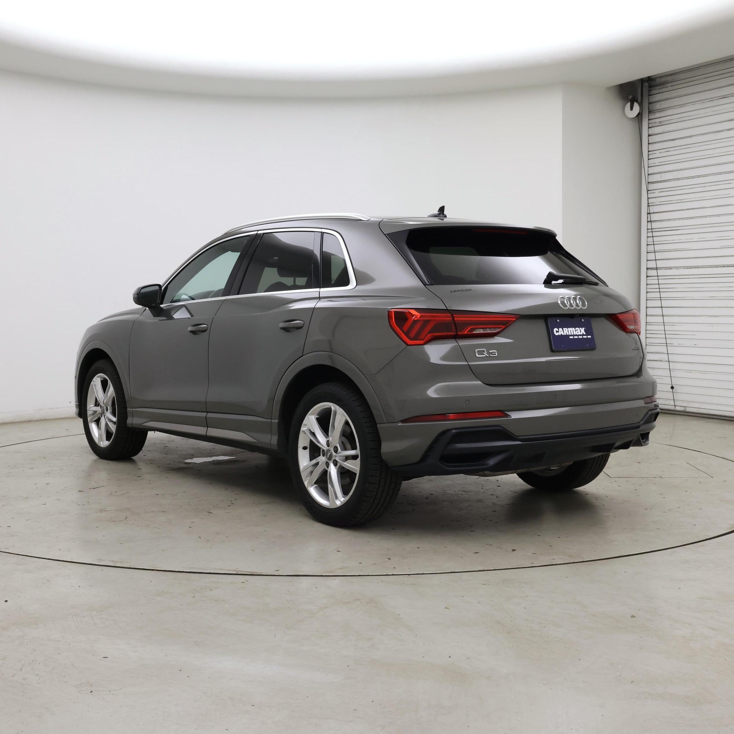 Thumbnail: 2019 Audi Q3 - 2