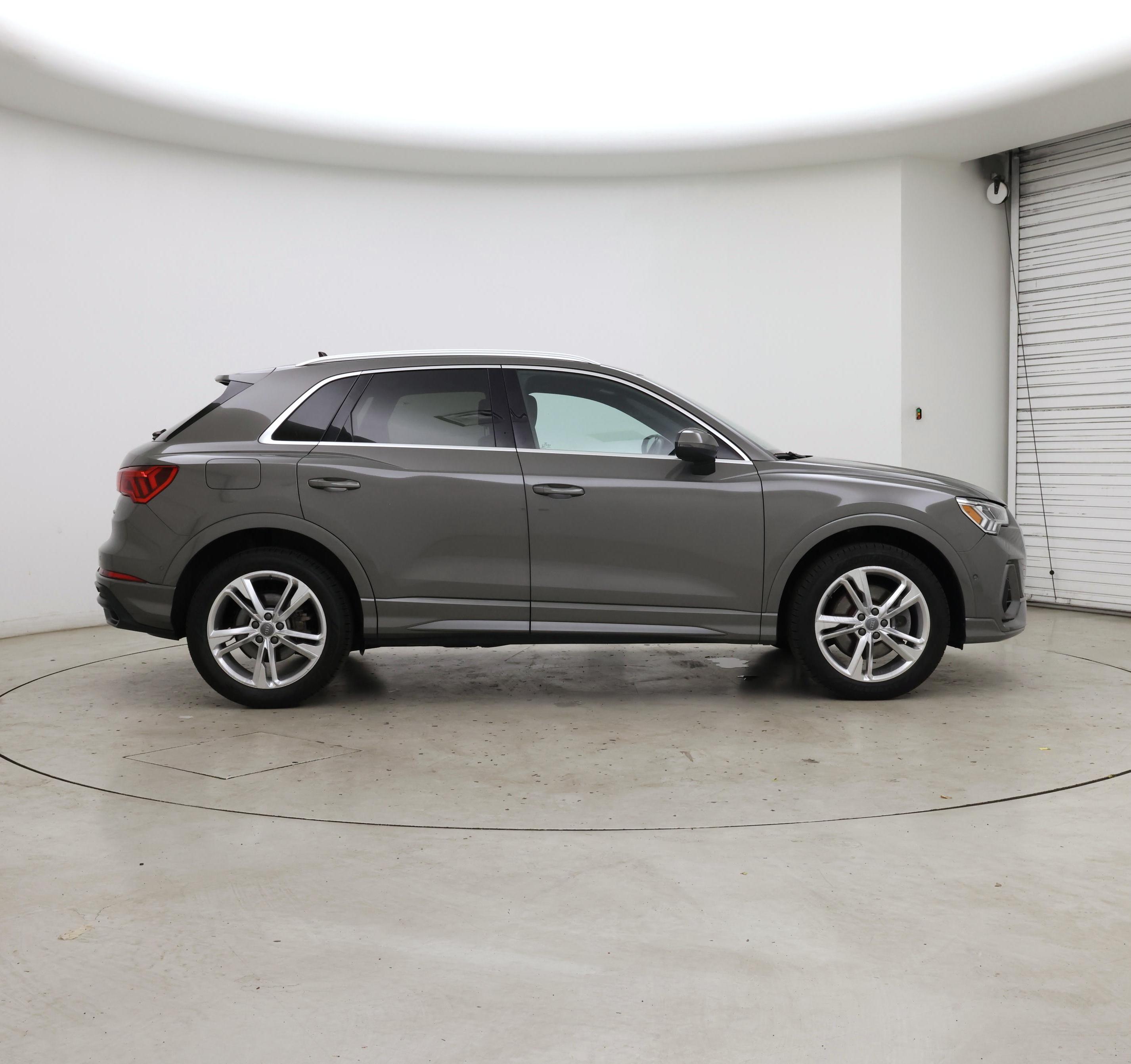 Thumbnail: 2019 Audi Q3 - 7