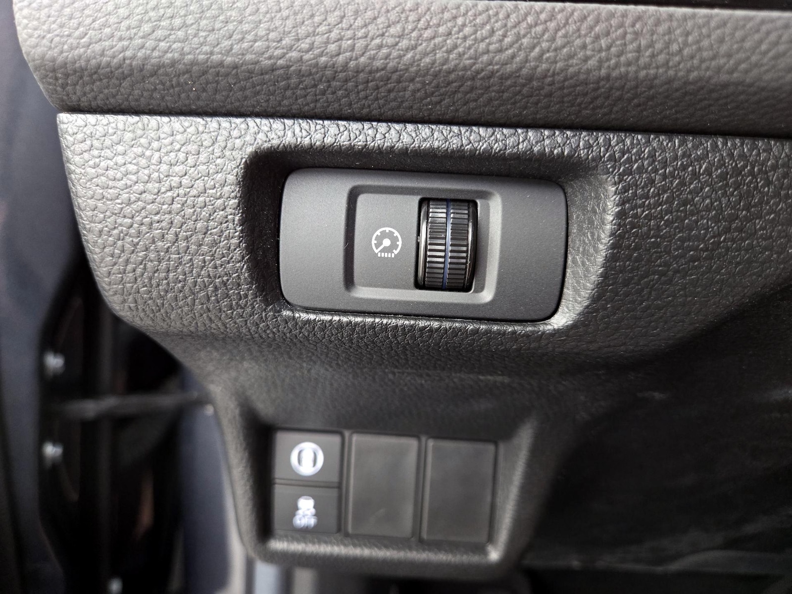 2024 Honda Civic Hatchback EX-L - Photo 14