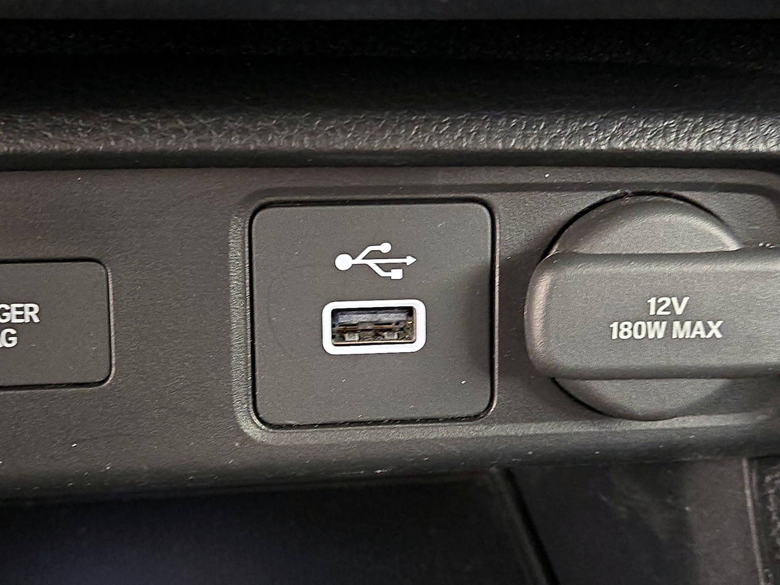 2024 Honda Civic Hatchback EX-L - Photo 19