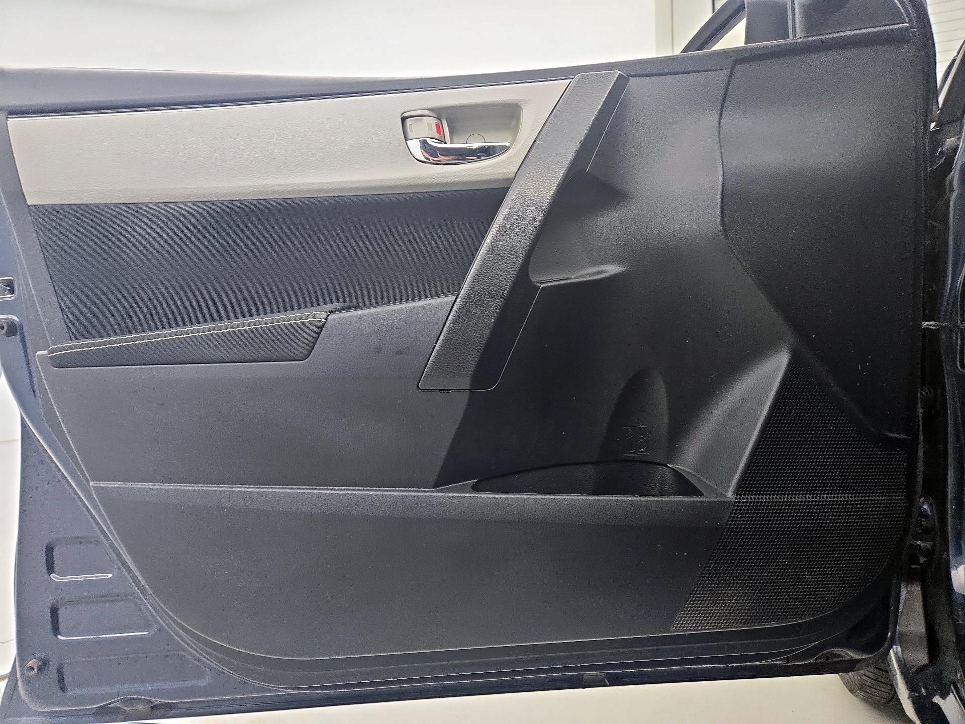 Thumbnail: 2019 Toyota Corolla - 12