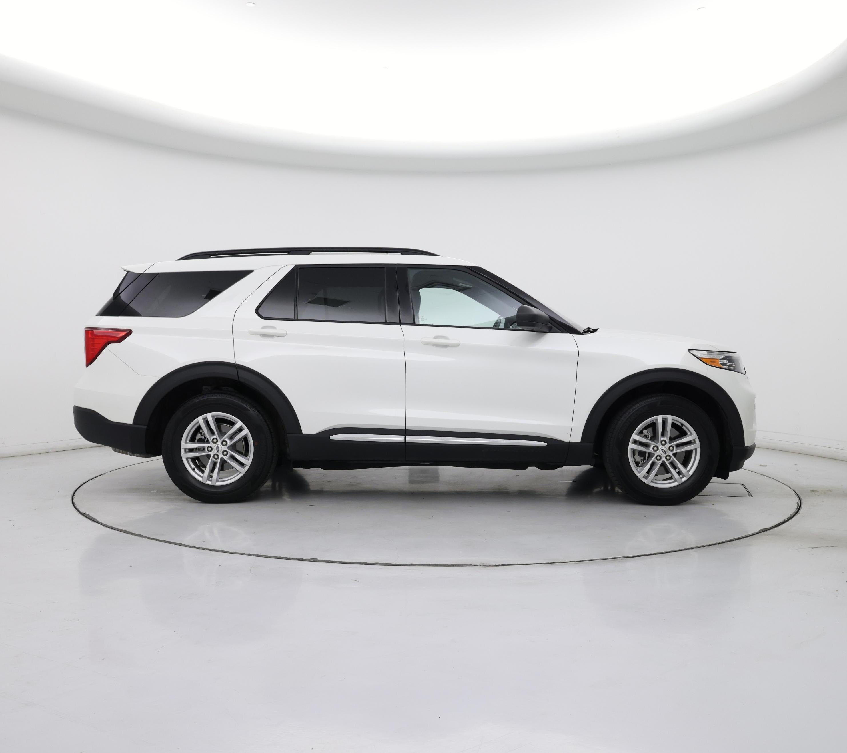 Thumbnail: 2020 Ford Explorer - 7