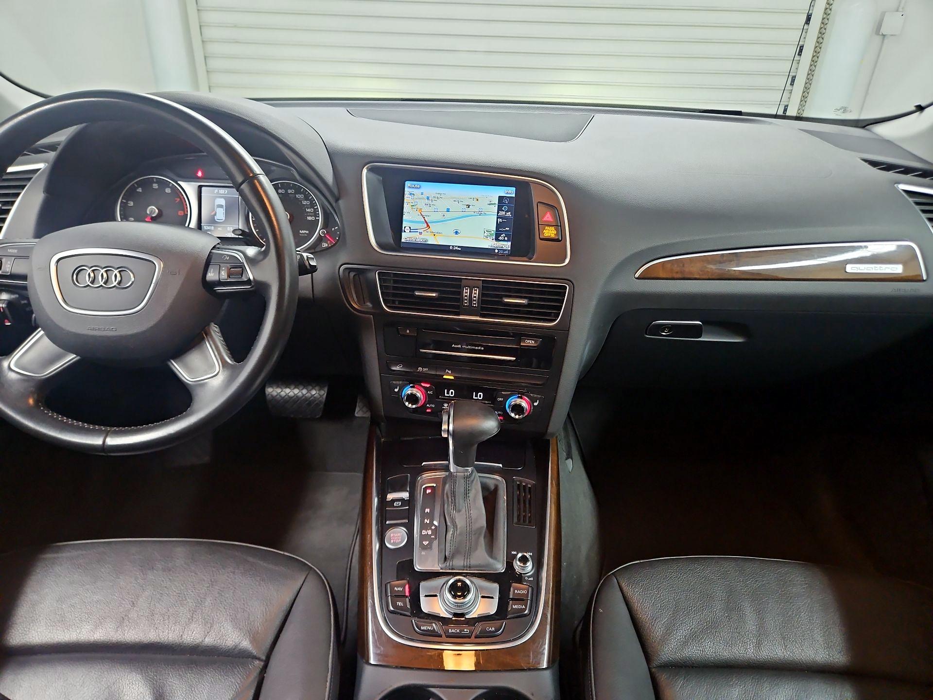 Thumbnail: 2015 Audi Q5 - 9