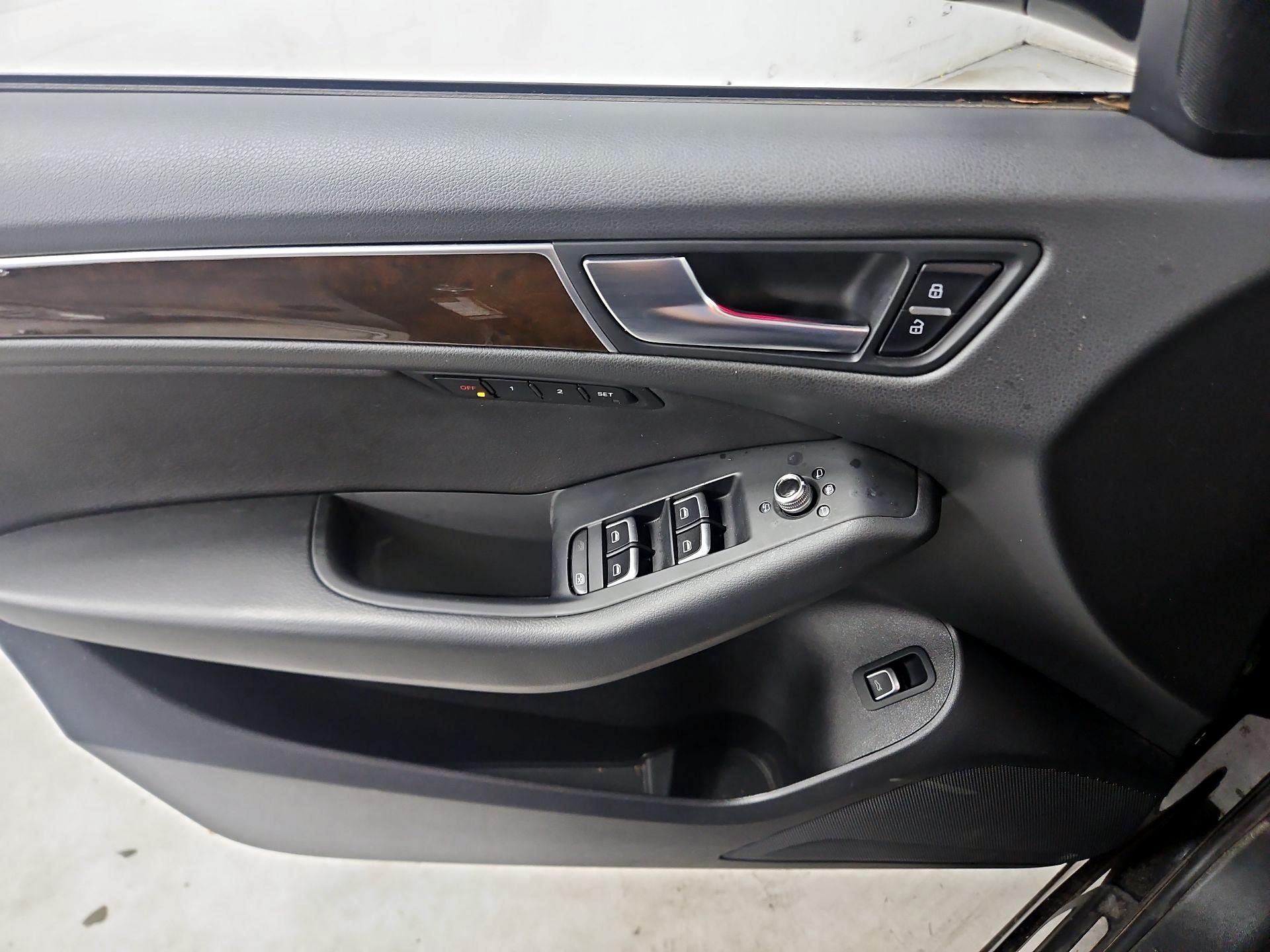 Thumbnail: 2015 Audi Q5 - 12