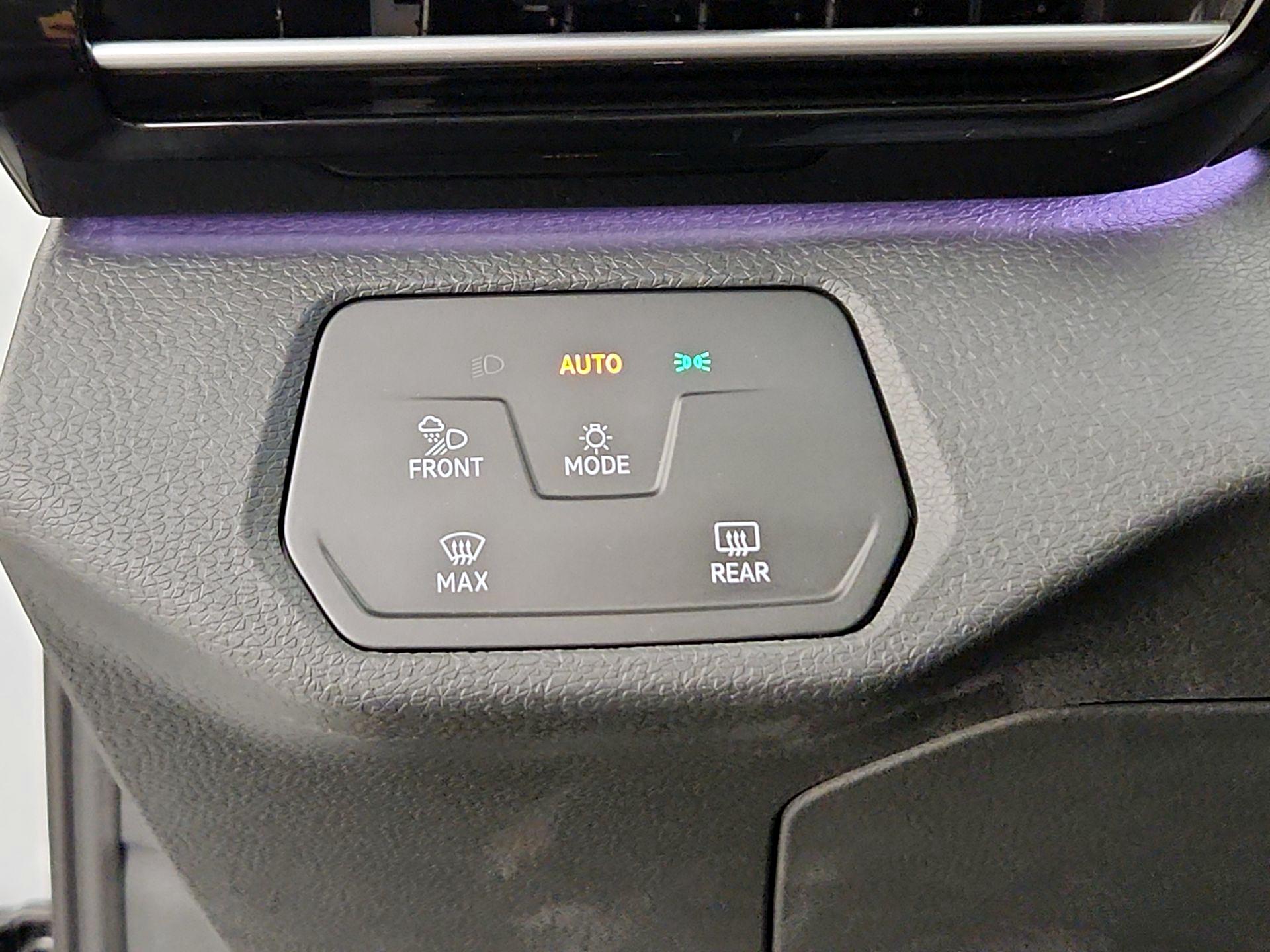 Thumbnail: 2021 Volkswagen ID.4 - 13
