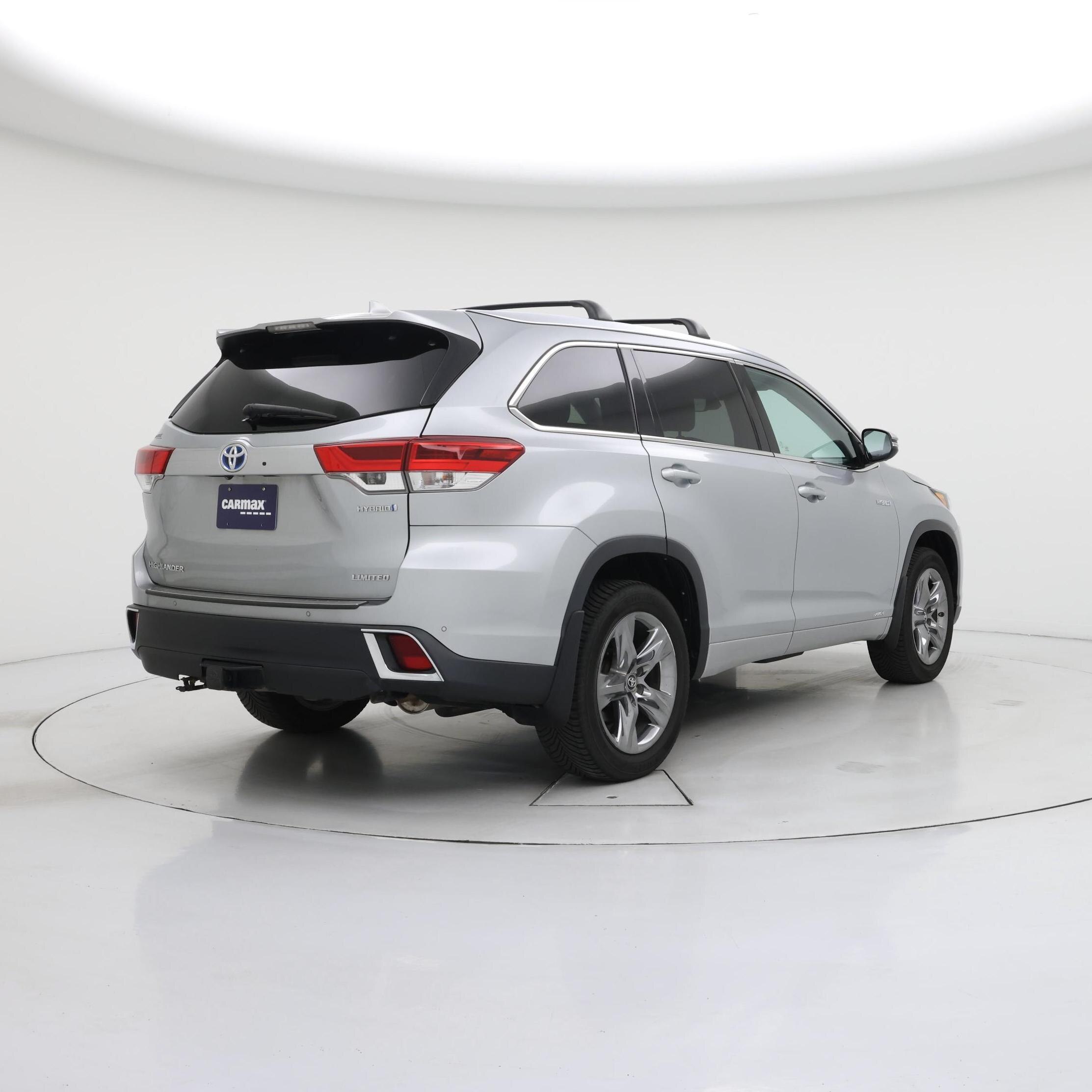Thumbnail: 2019 Toyota Highlander - 8
