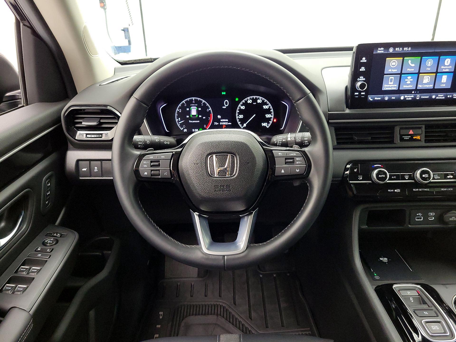 Thumbnail: 2025 Honda Pilot - 10