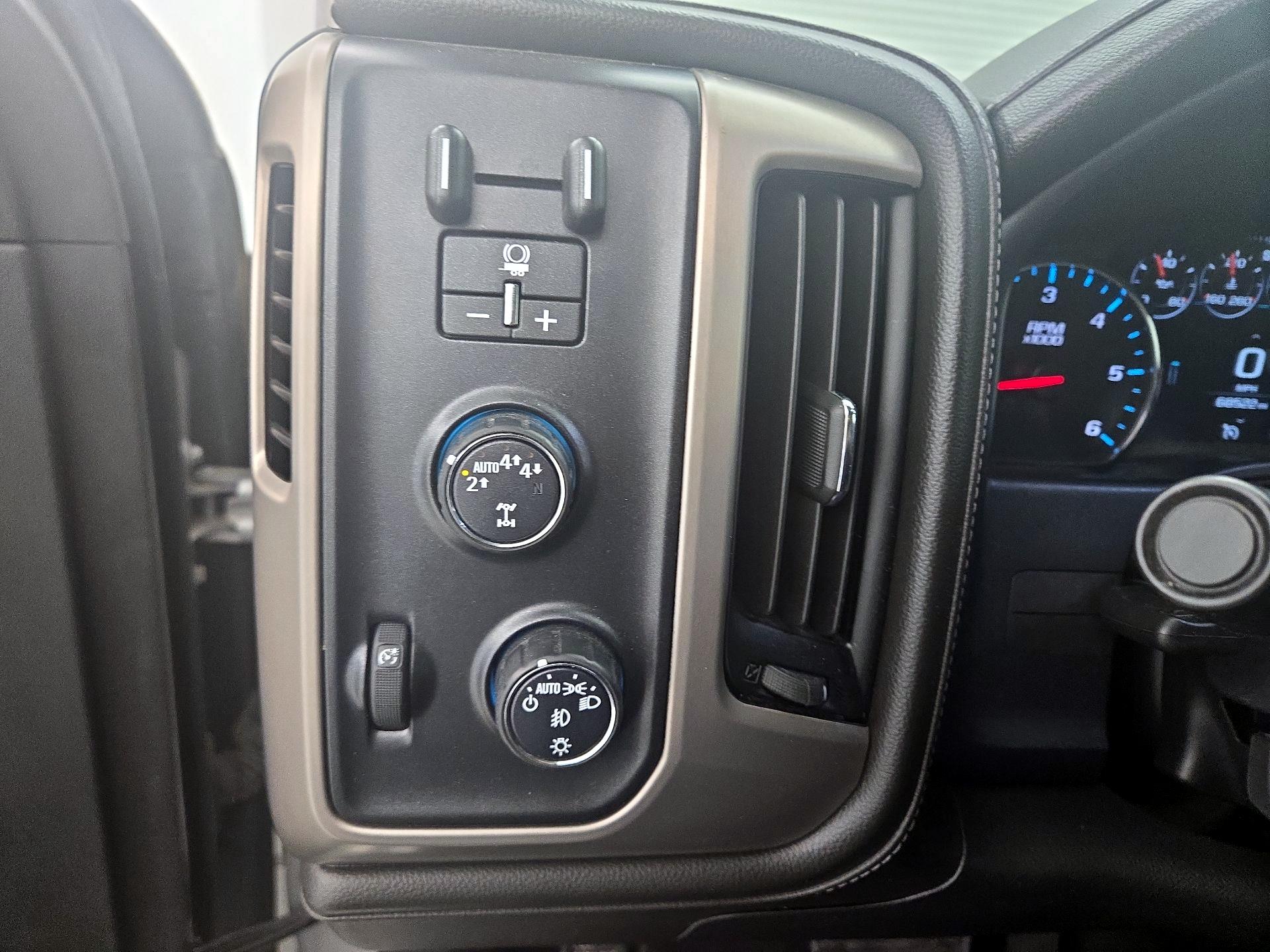 Thumbnail: 2018 GMC Sierra 1500 - 13
