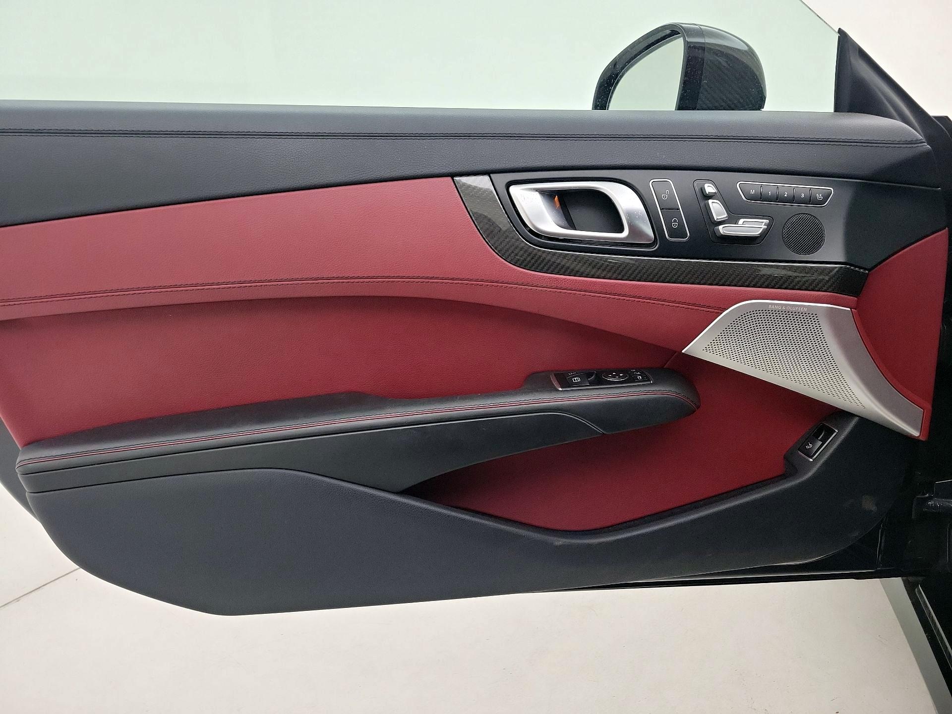 Thumbnail: 2016 Mercedes-Benz SL-Class - 12