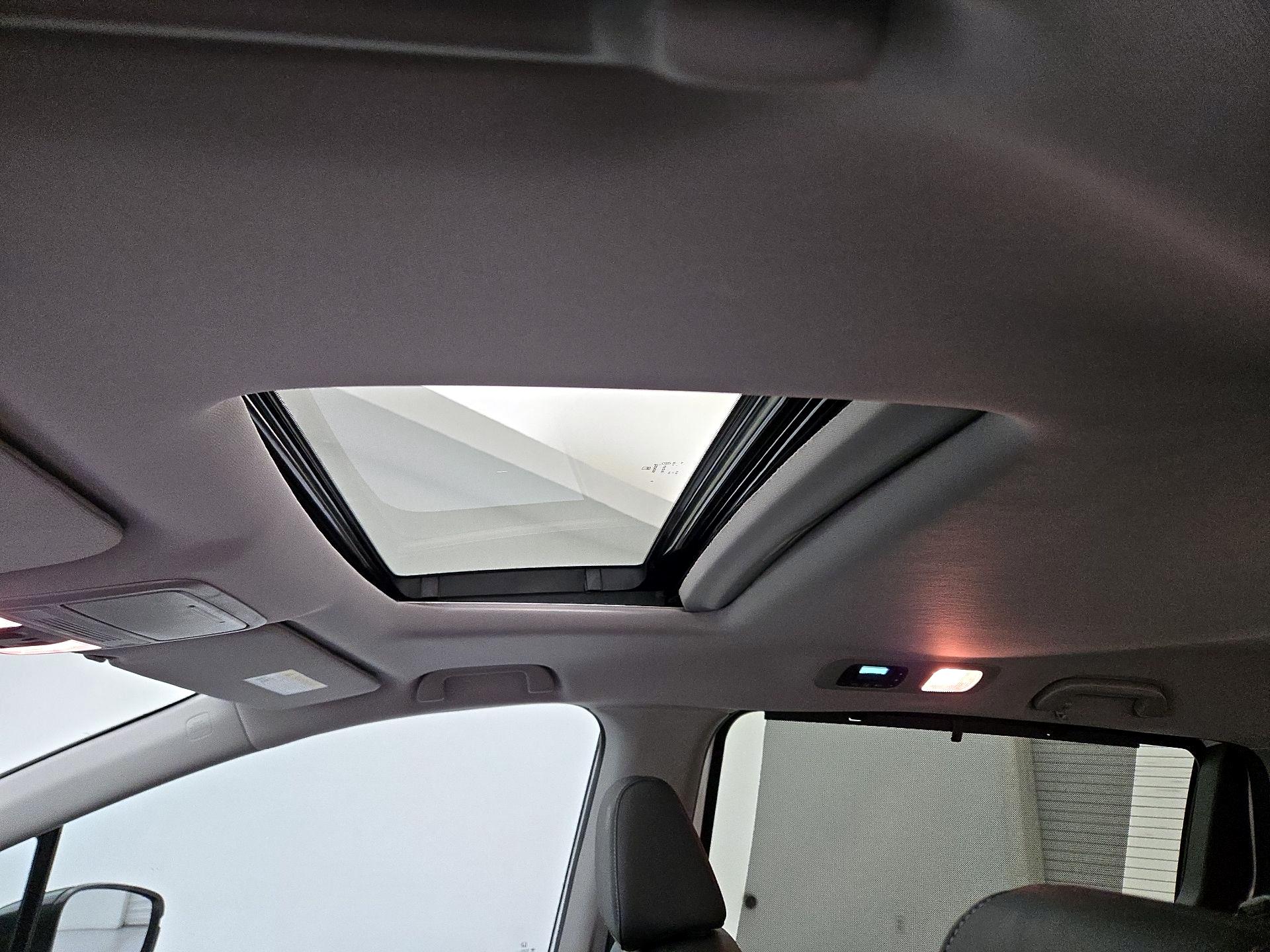 Thumbnail: 2024 Honda Odyssey - 19