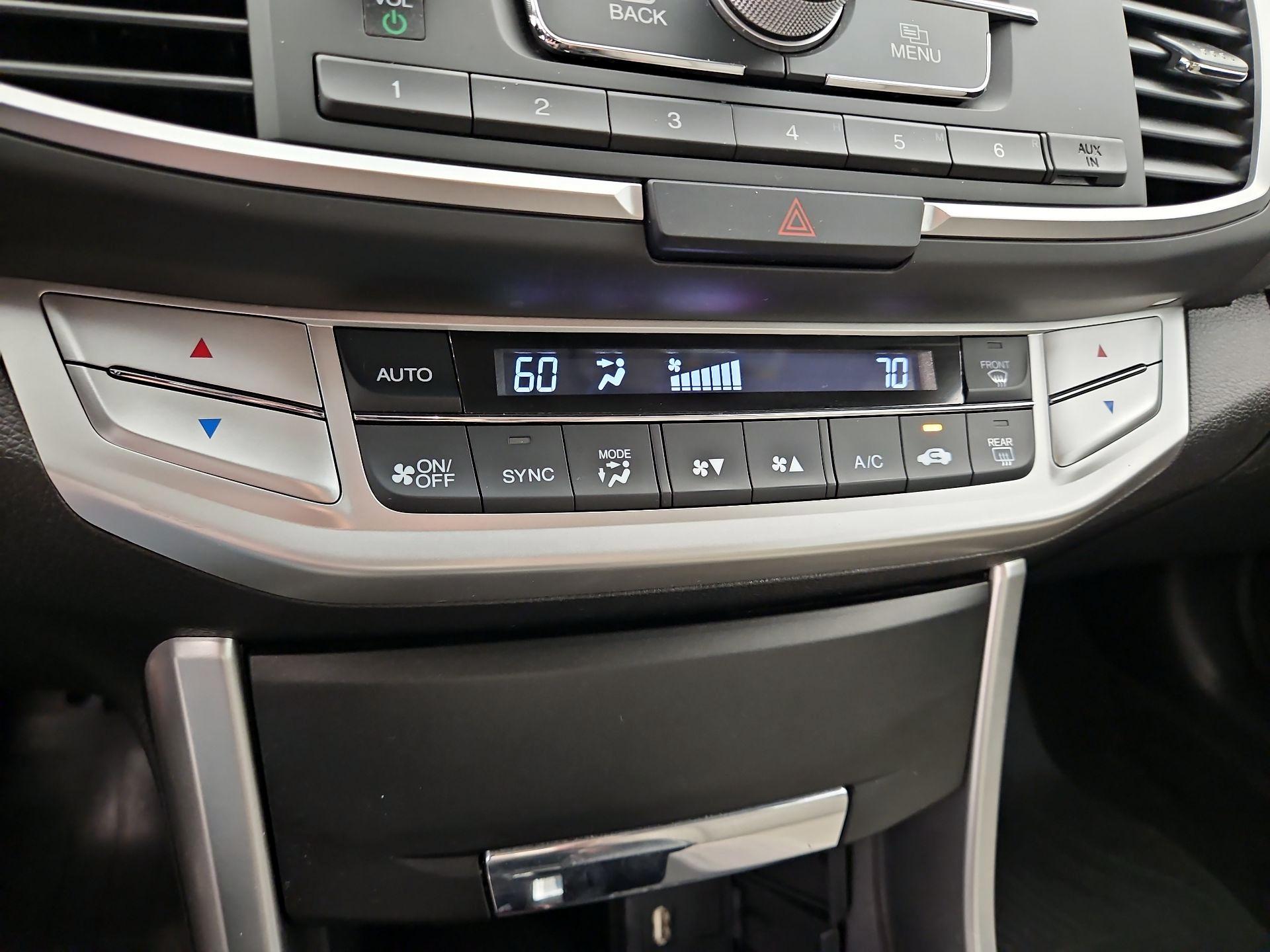 Thumbnail: 2014 Honda Accord - 16