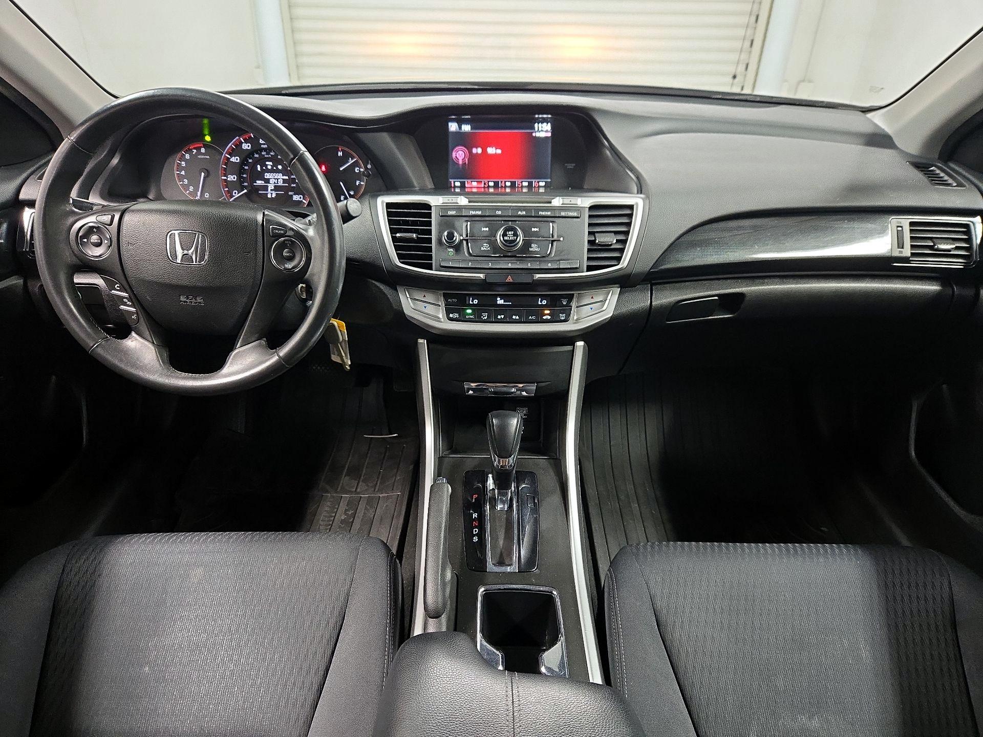 Thumbnail: 2015 Honda Accord - 9