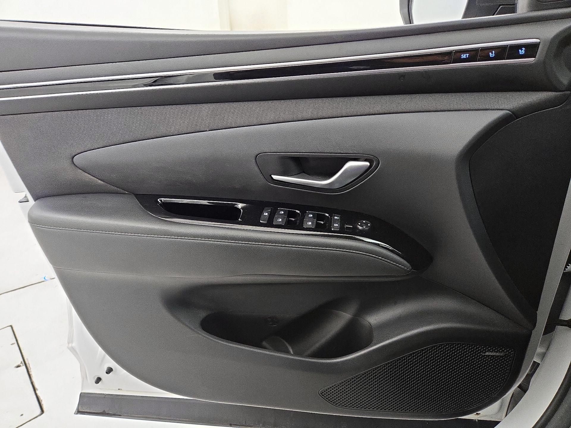Thumbnail: 2023 Hyundai Tucson - 12