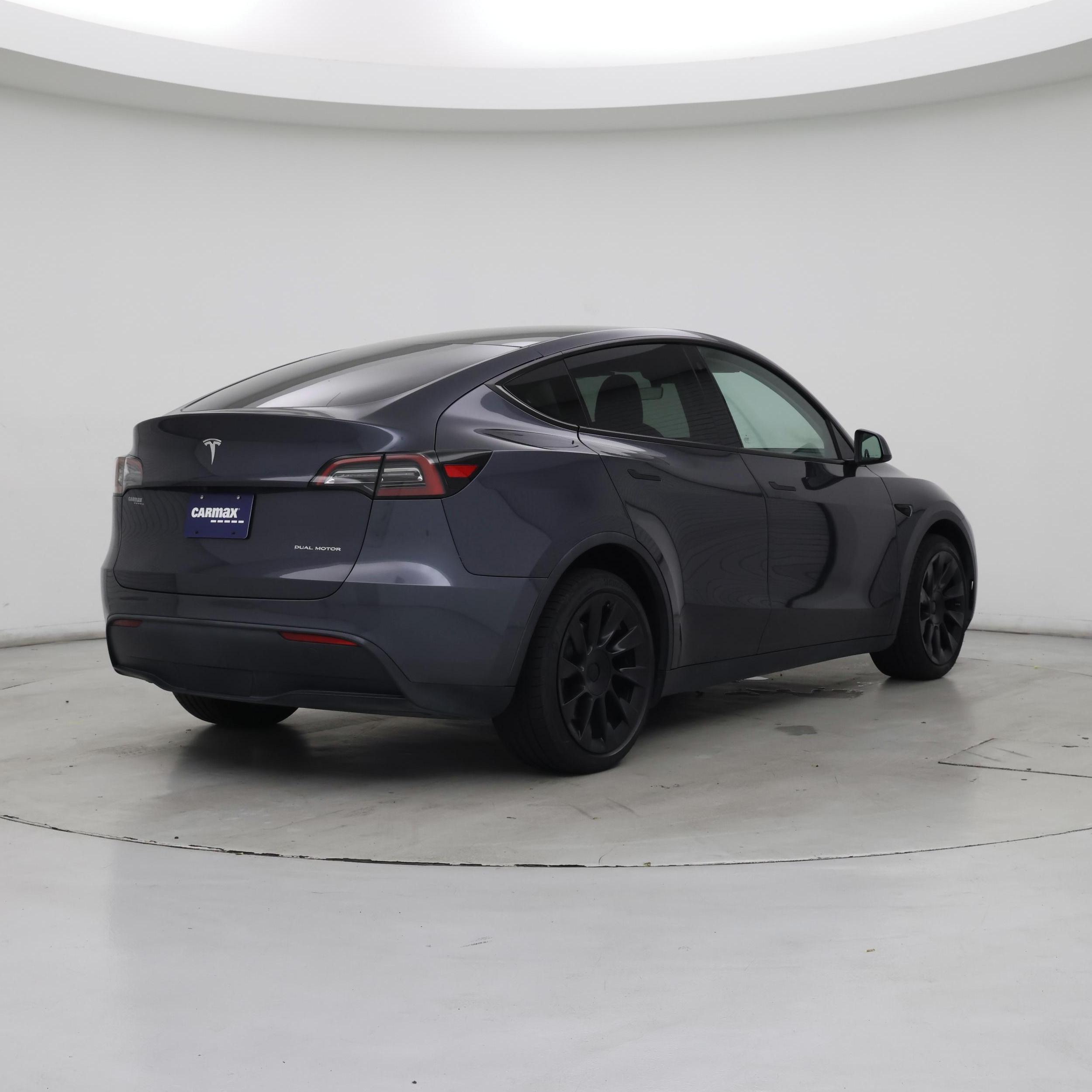 Thumbnail: 2022 Tesla Model Y - 8