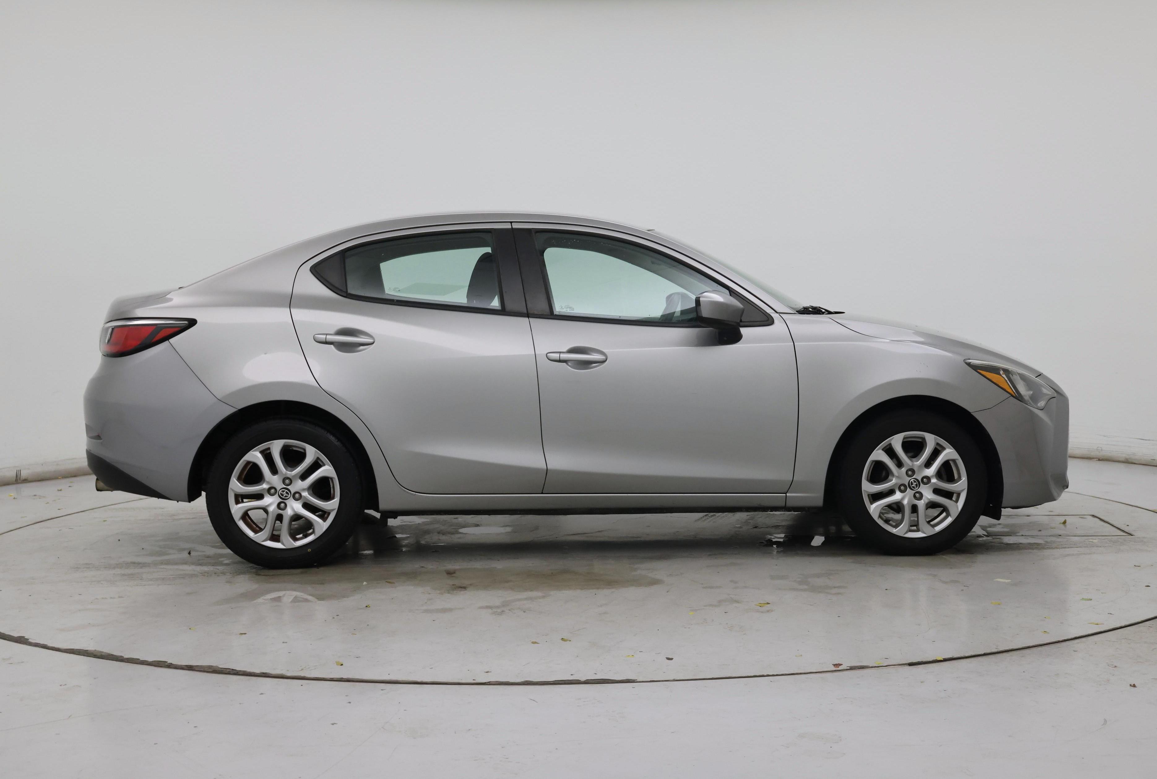 Thumbnail: 2016 Scion iA - 7