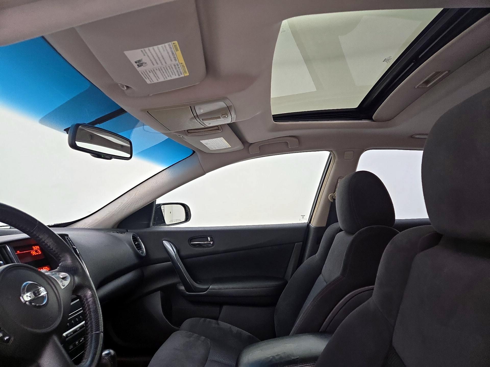 Thumbnail: 2014 Nissan Maxima - 18