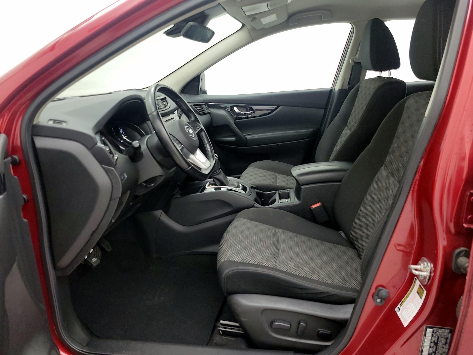 2020 Nissan Rogue Sport SV - Photo 12