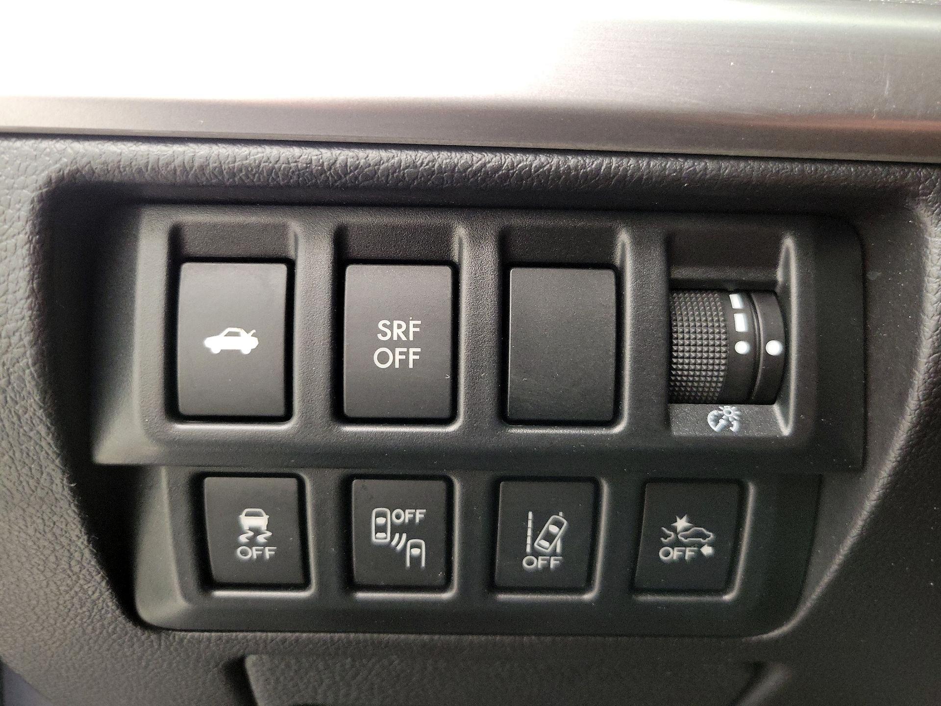 Thumbnail: 2016 Subaru Legacy - 13