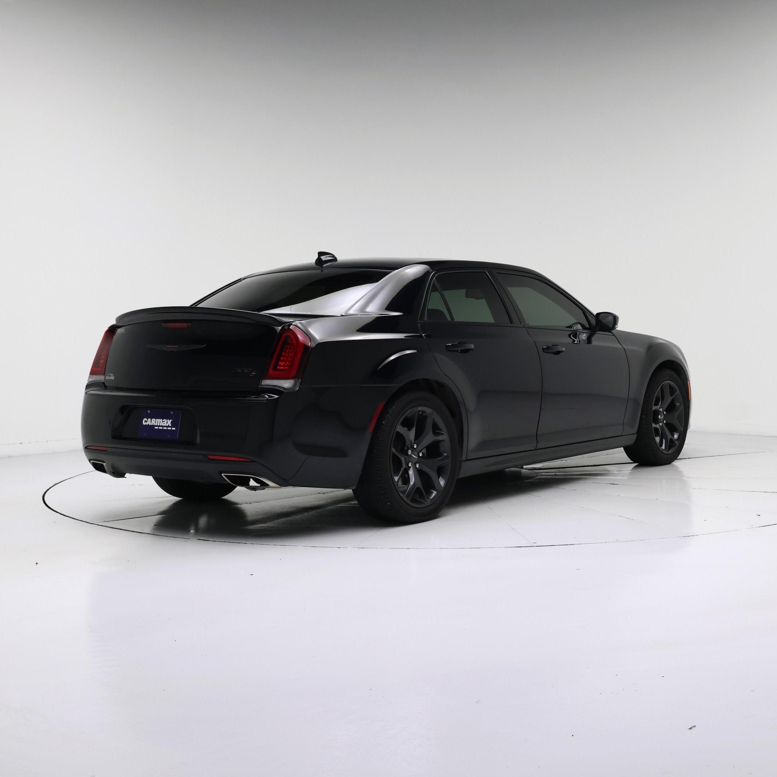 Thumbnail: 2022 Chrysler 300 - 8
