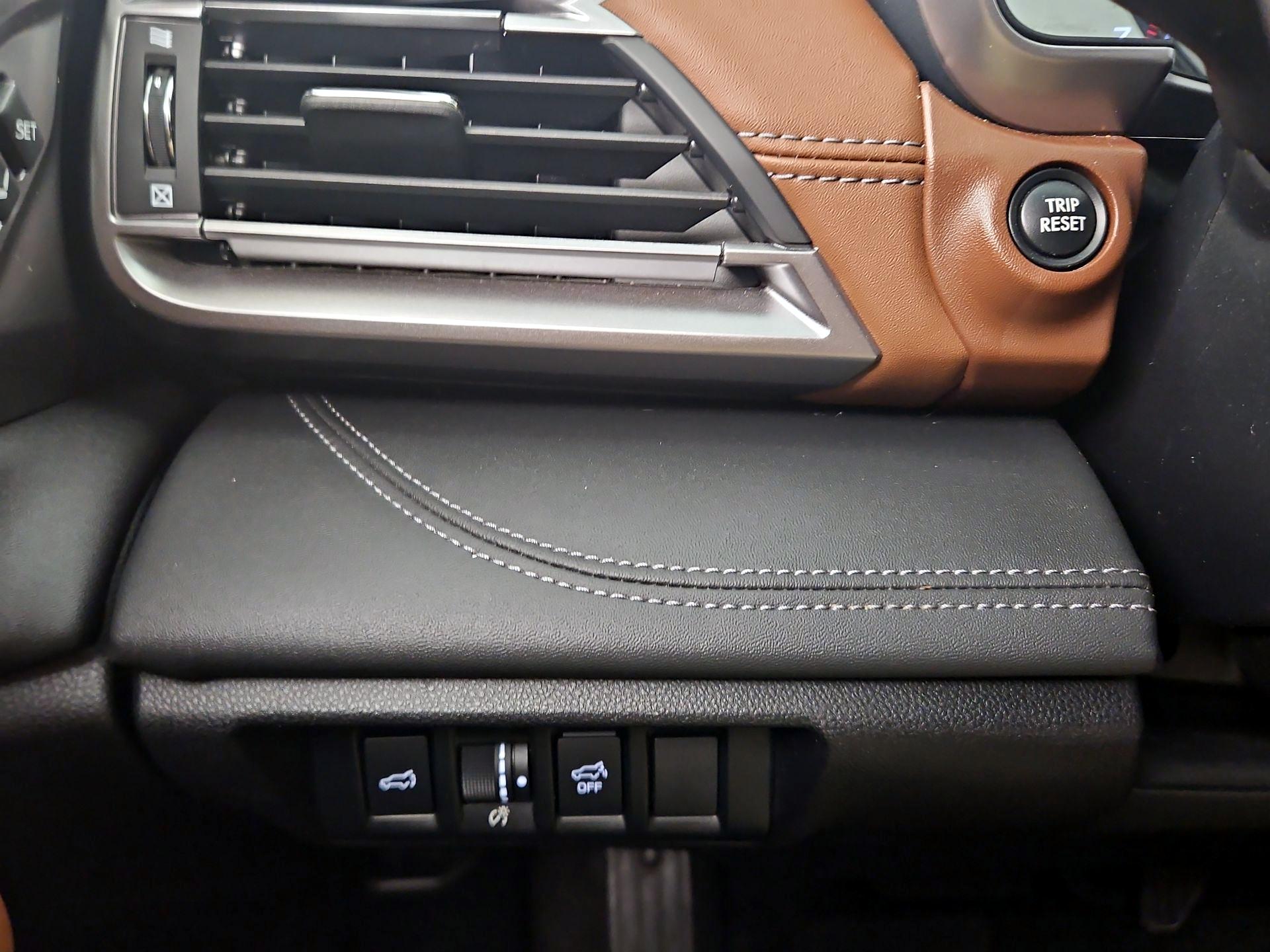 Thumbnail: 2021 Subaru Outback - 13