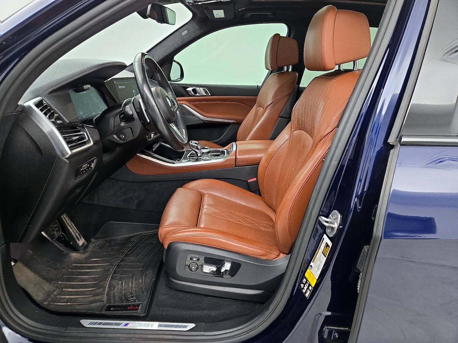 2022 BMW X5 M50i - Photo 12
