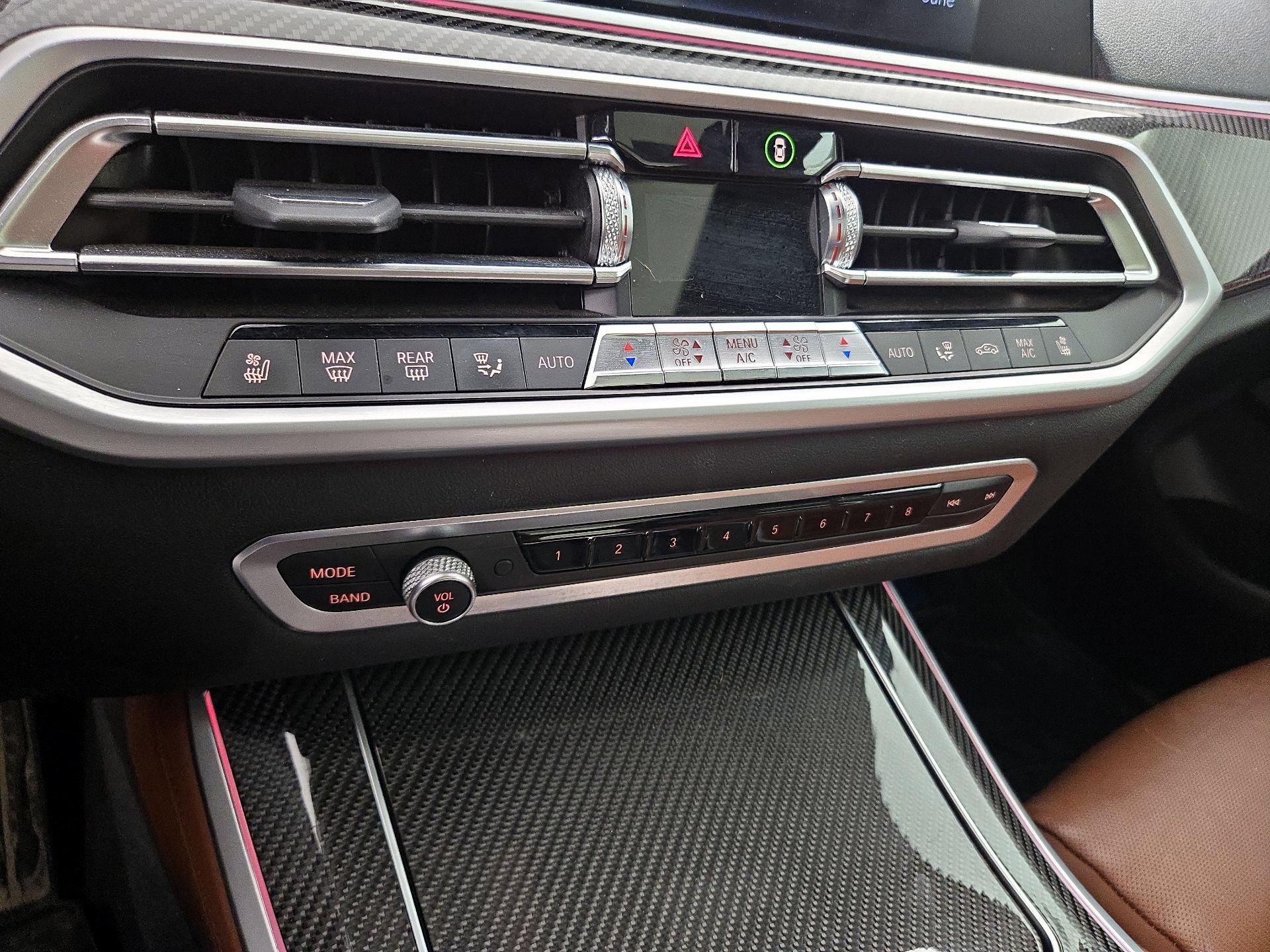 Thumbnail: 2022 BMW X5 - 17