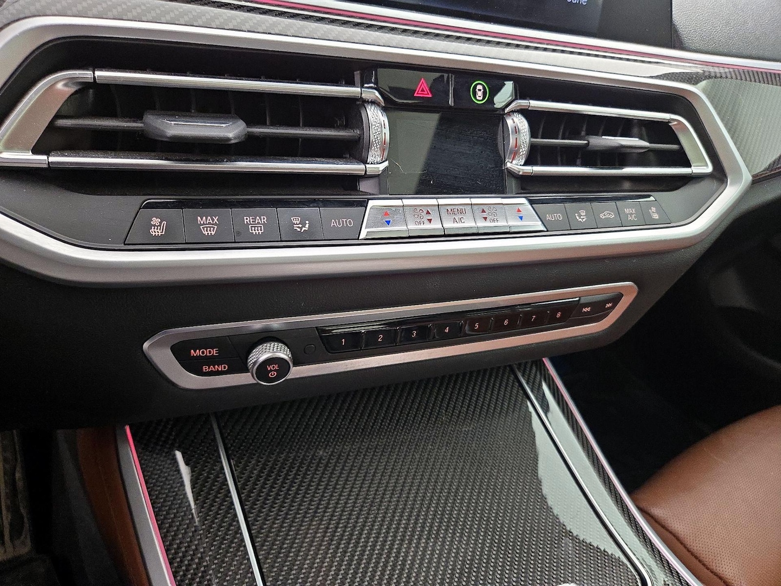2022 BMW X5 M50i - Photo 18