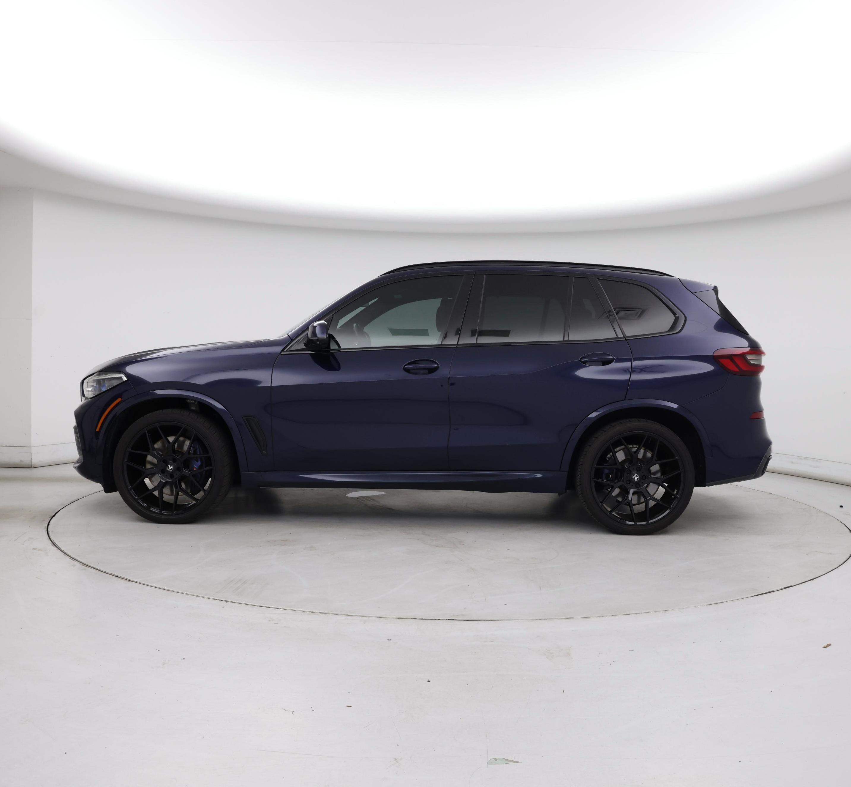 Thumbnail: 2022 BMW X5 - 3