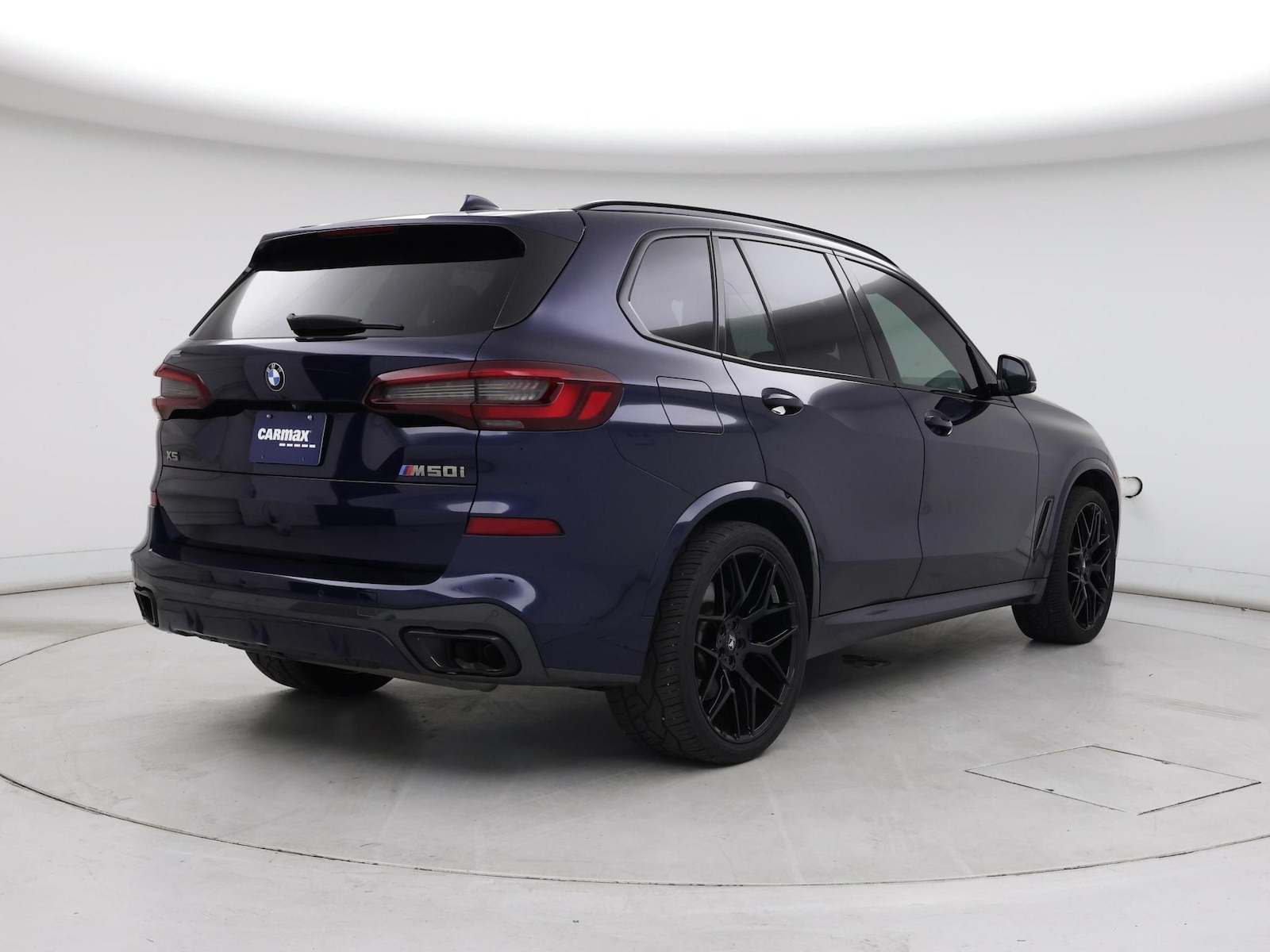 2022 BMW X5 M50i - Photo 9