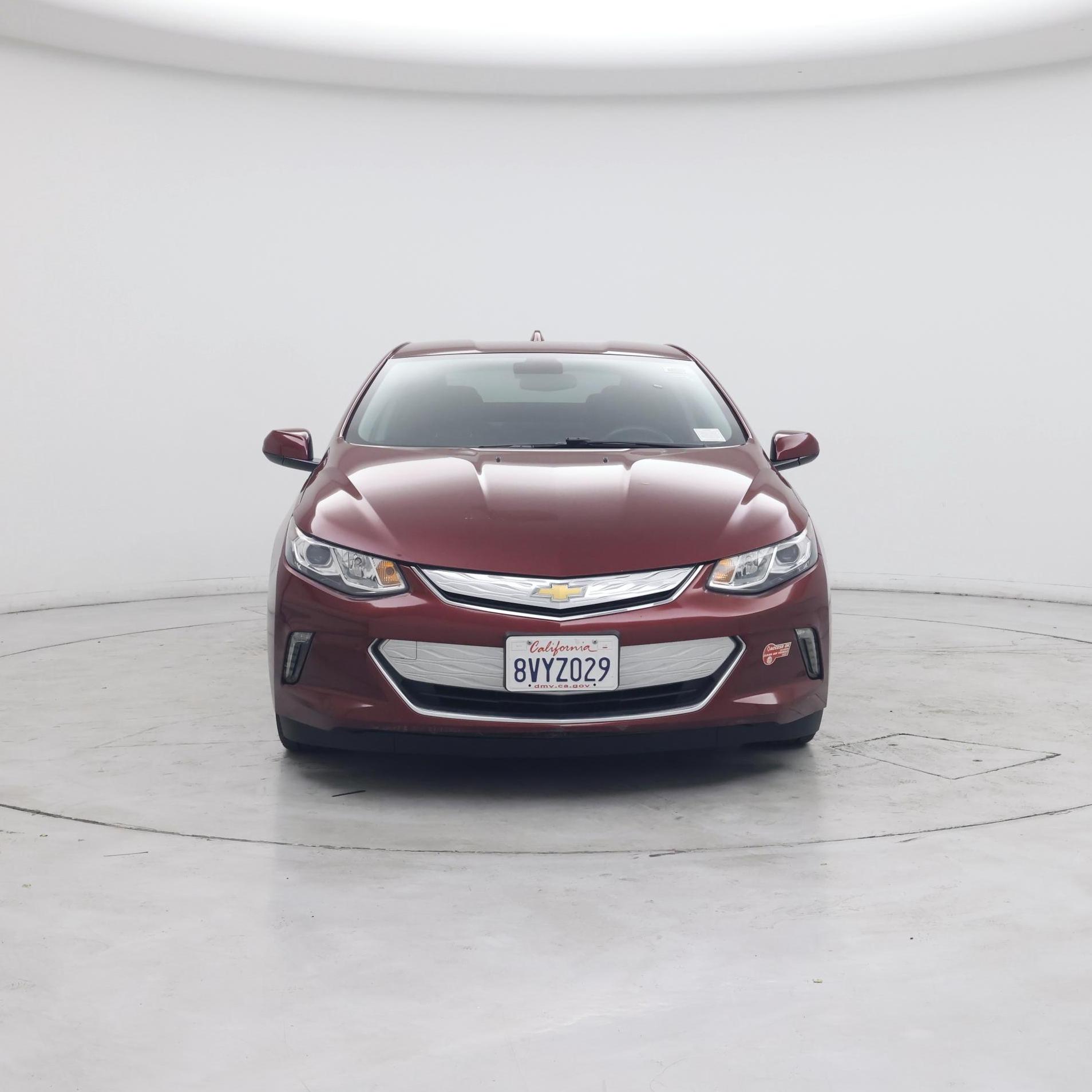 Thumbnail: 2017 Chevrolet Volt - 5