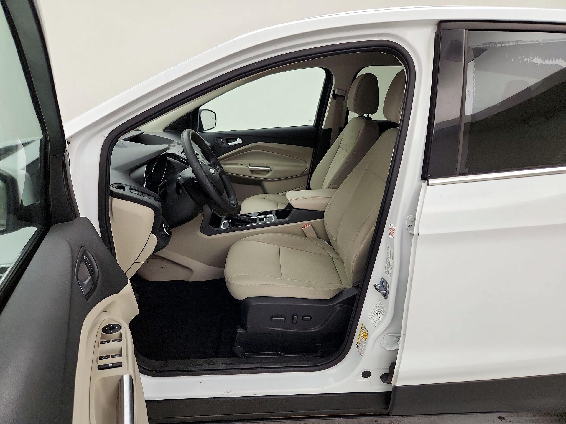 Thumbnail: 2017 Ford Escape - 11