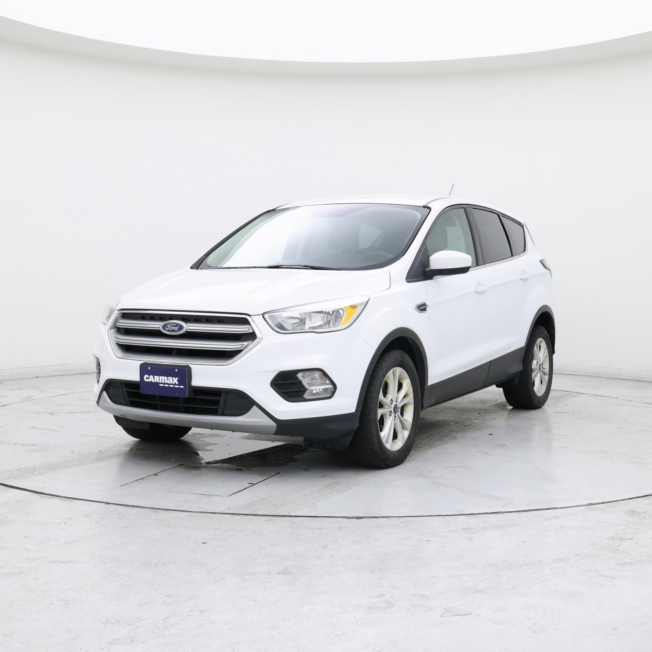 Thumbnail: 2017 Ford Escape - 4