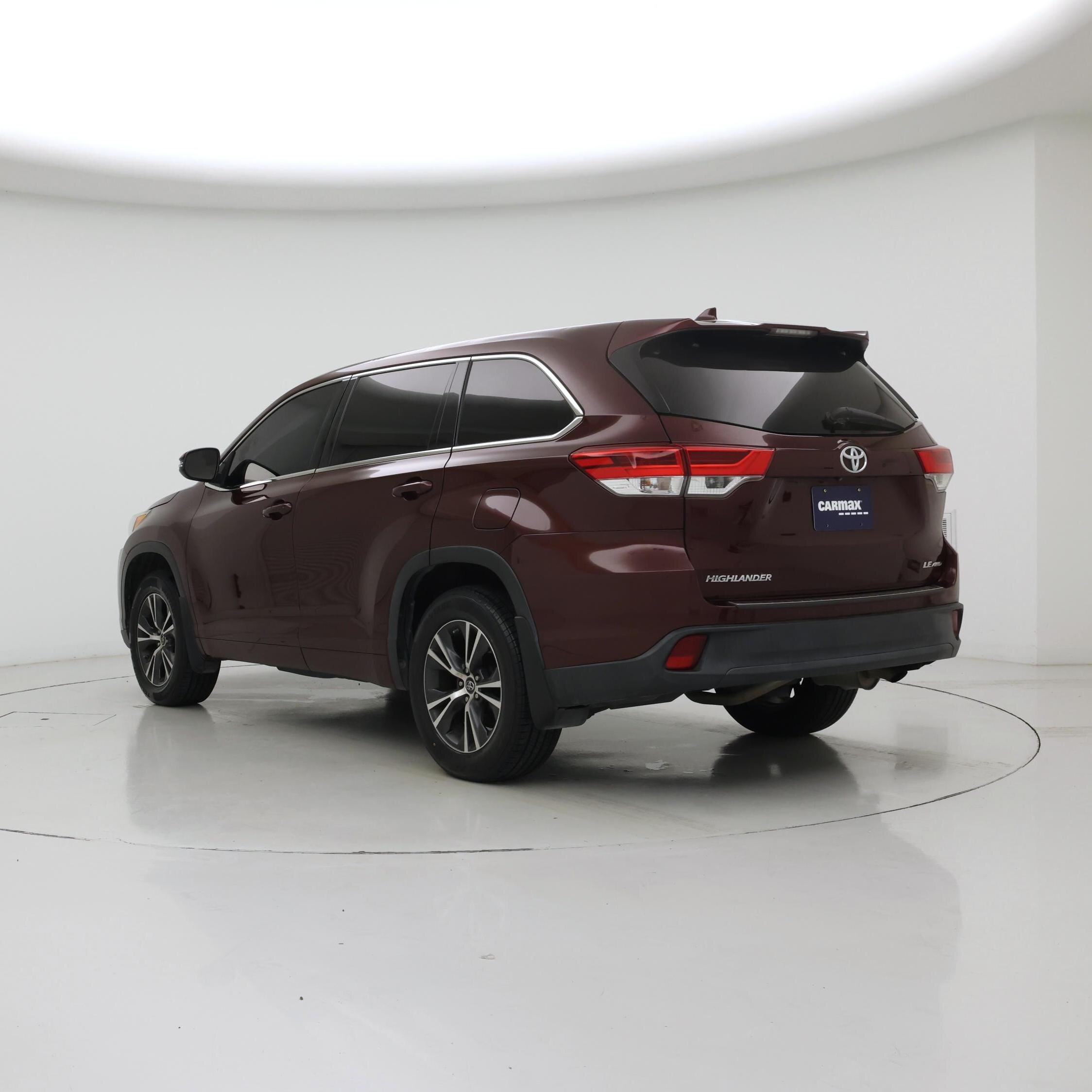 Thumbnail: 2017 Toyota Highlander - 2