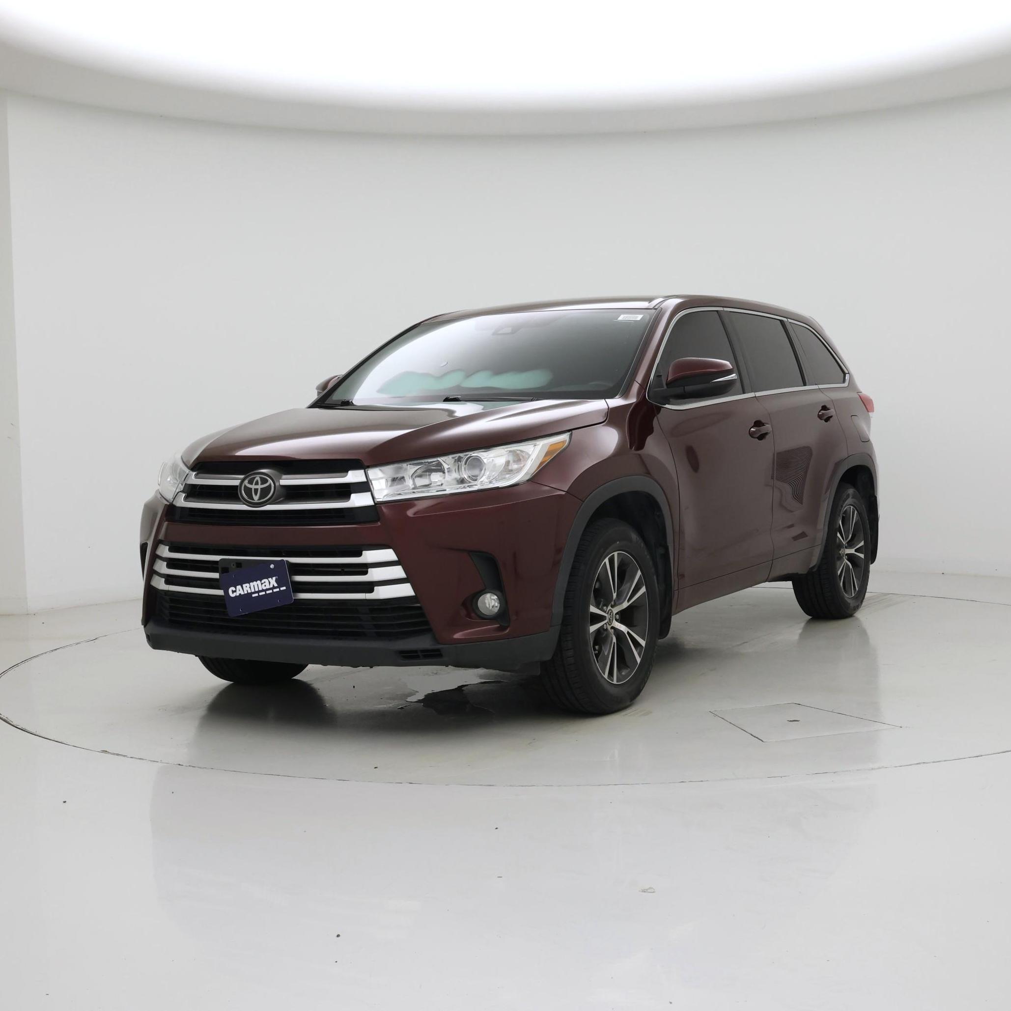 Thumbnail: 2017 Toyota Highlander - 4
