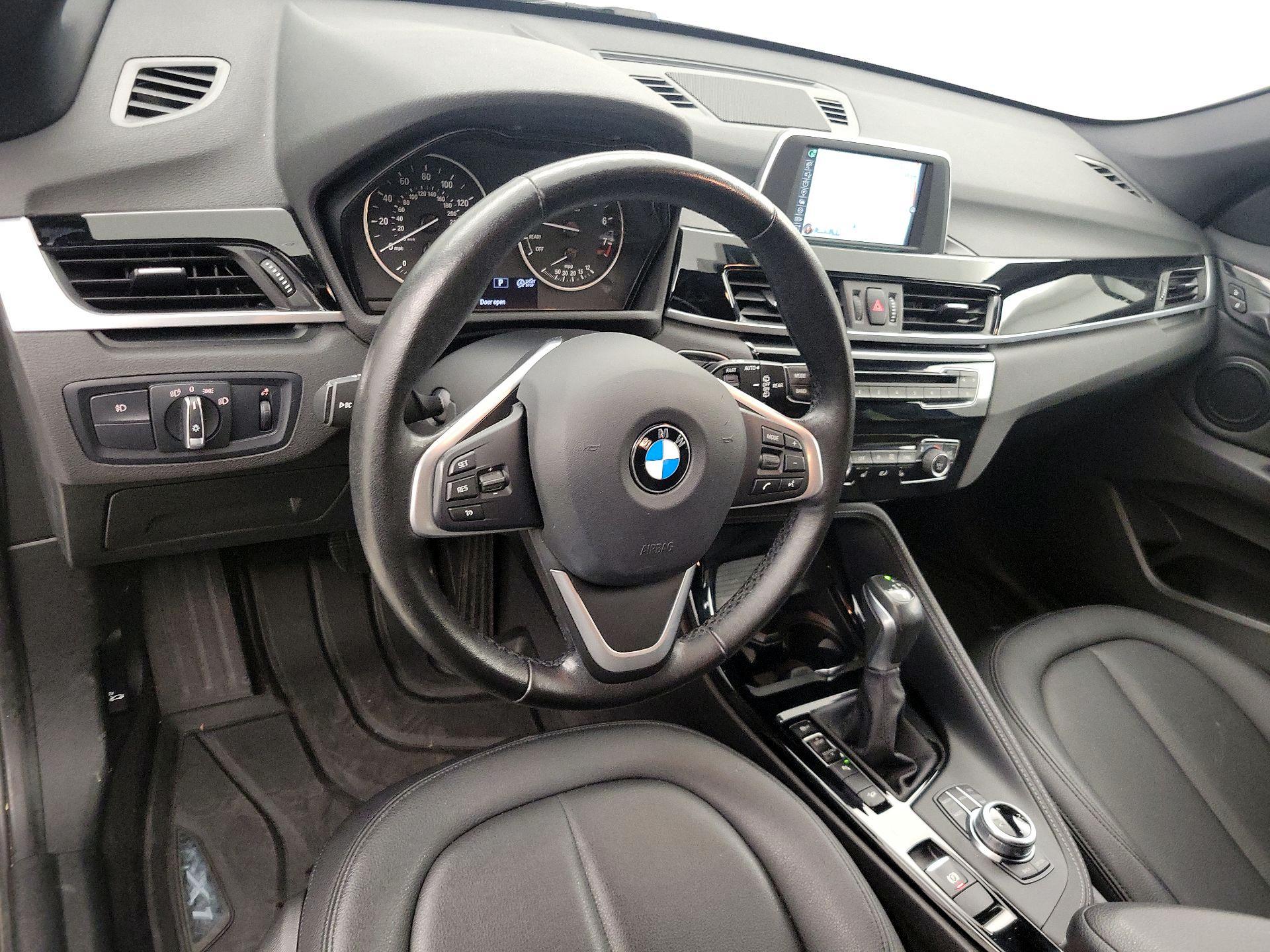 Thumbnail: 2016 BMW X1 - 9