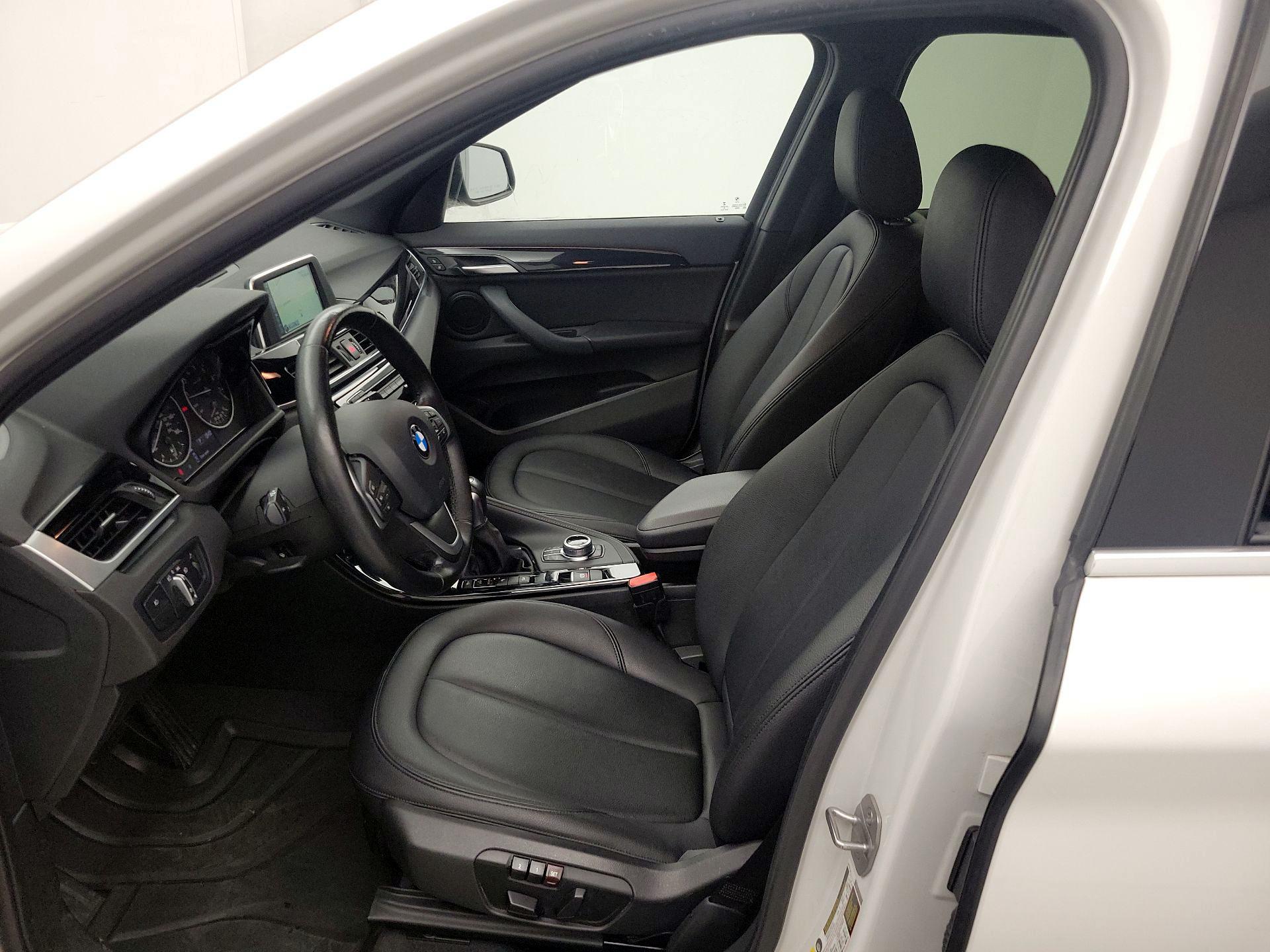 Thumbnail: 2016 BMW X1 - 11