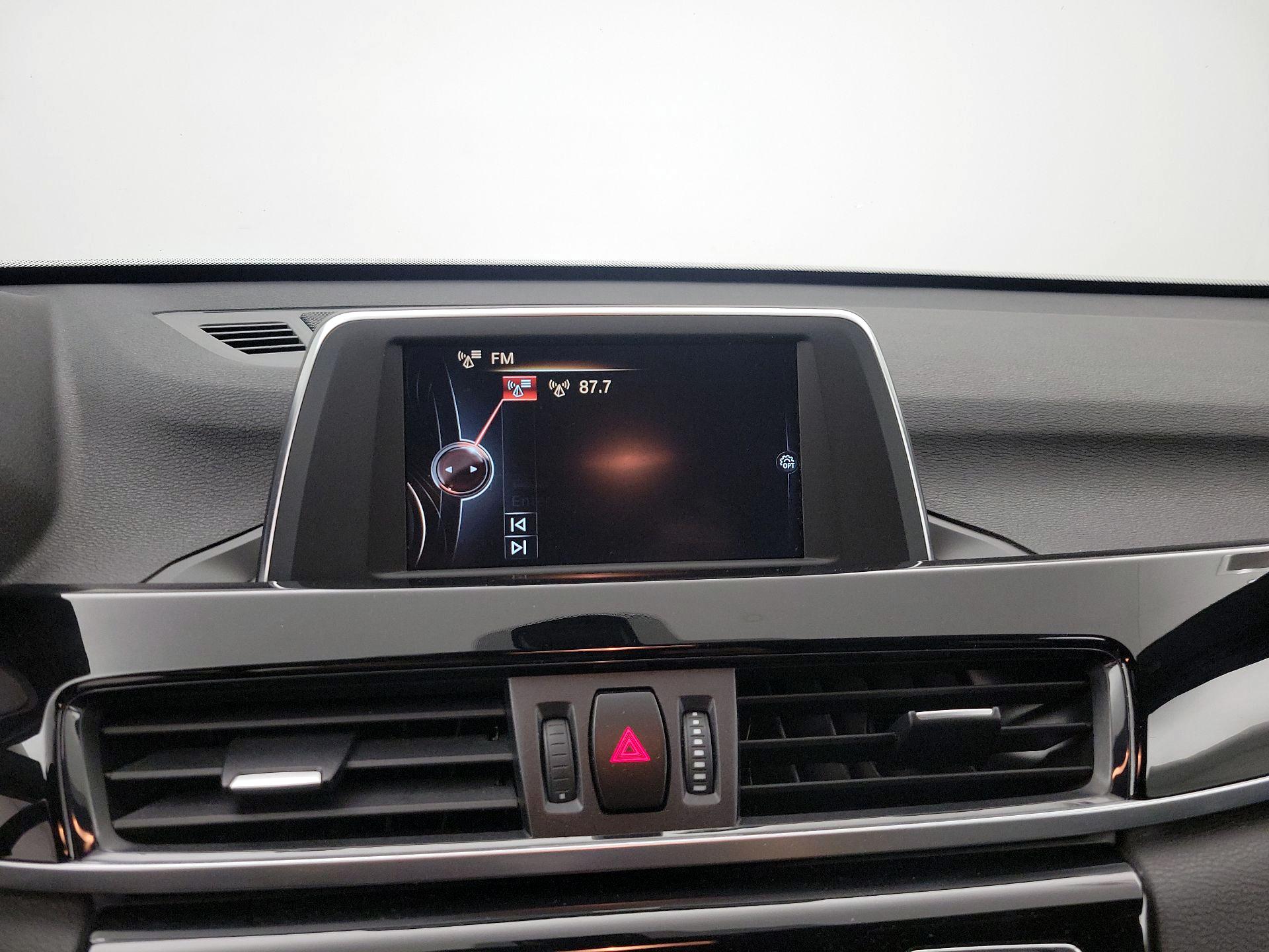 Thumbnail: 2016 BMW X1 - 16