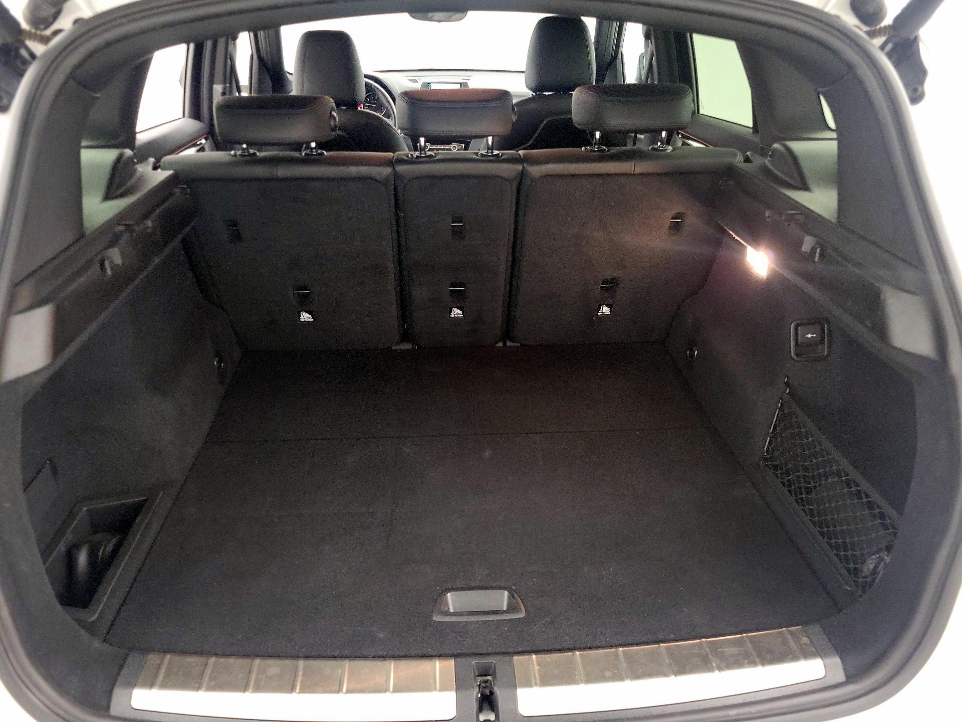 Thumbnail: 2016 BMW X1 - 20