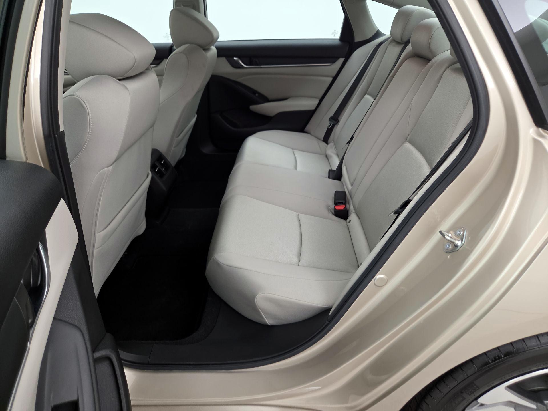 Thumbnail: 2020 Honda Accord - 20