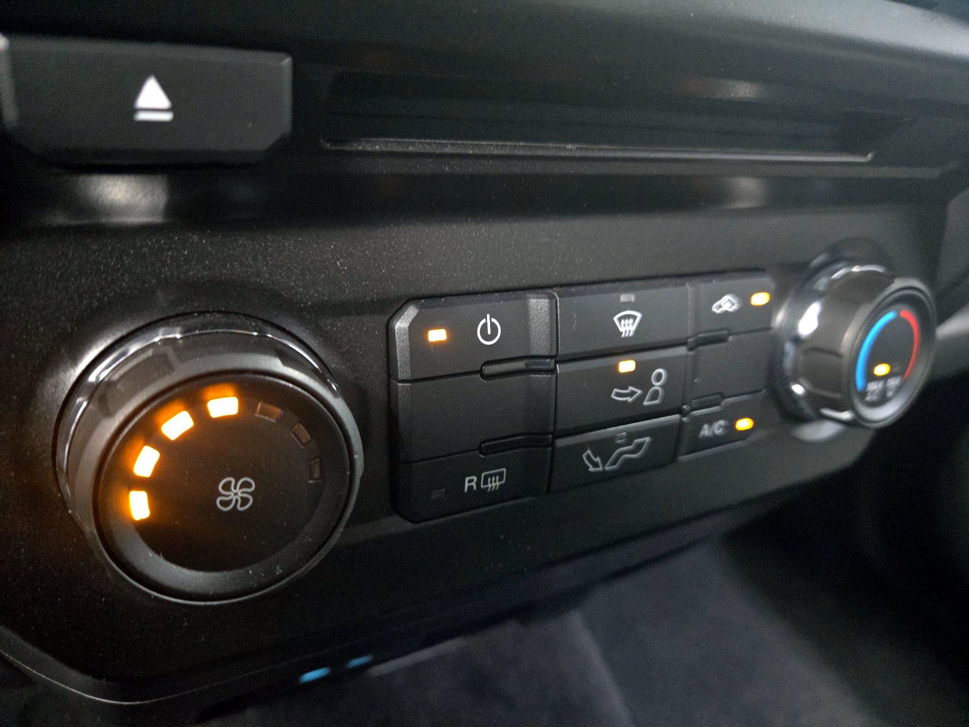 Thumbnail: 2017 Ford F-150 - 16