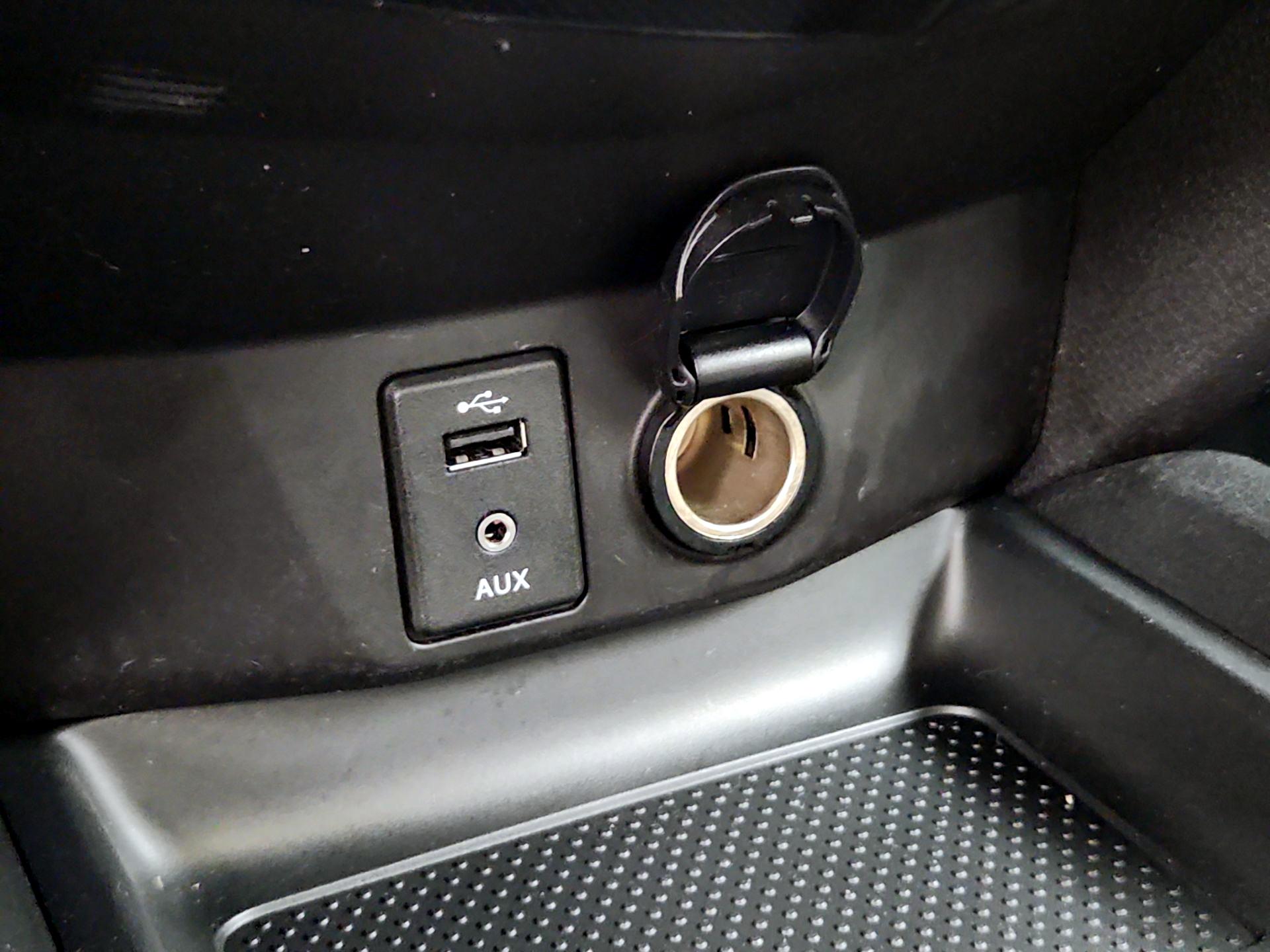 Thumbnail: 2016 Nissan Rogue - 19