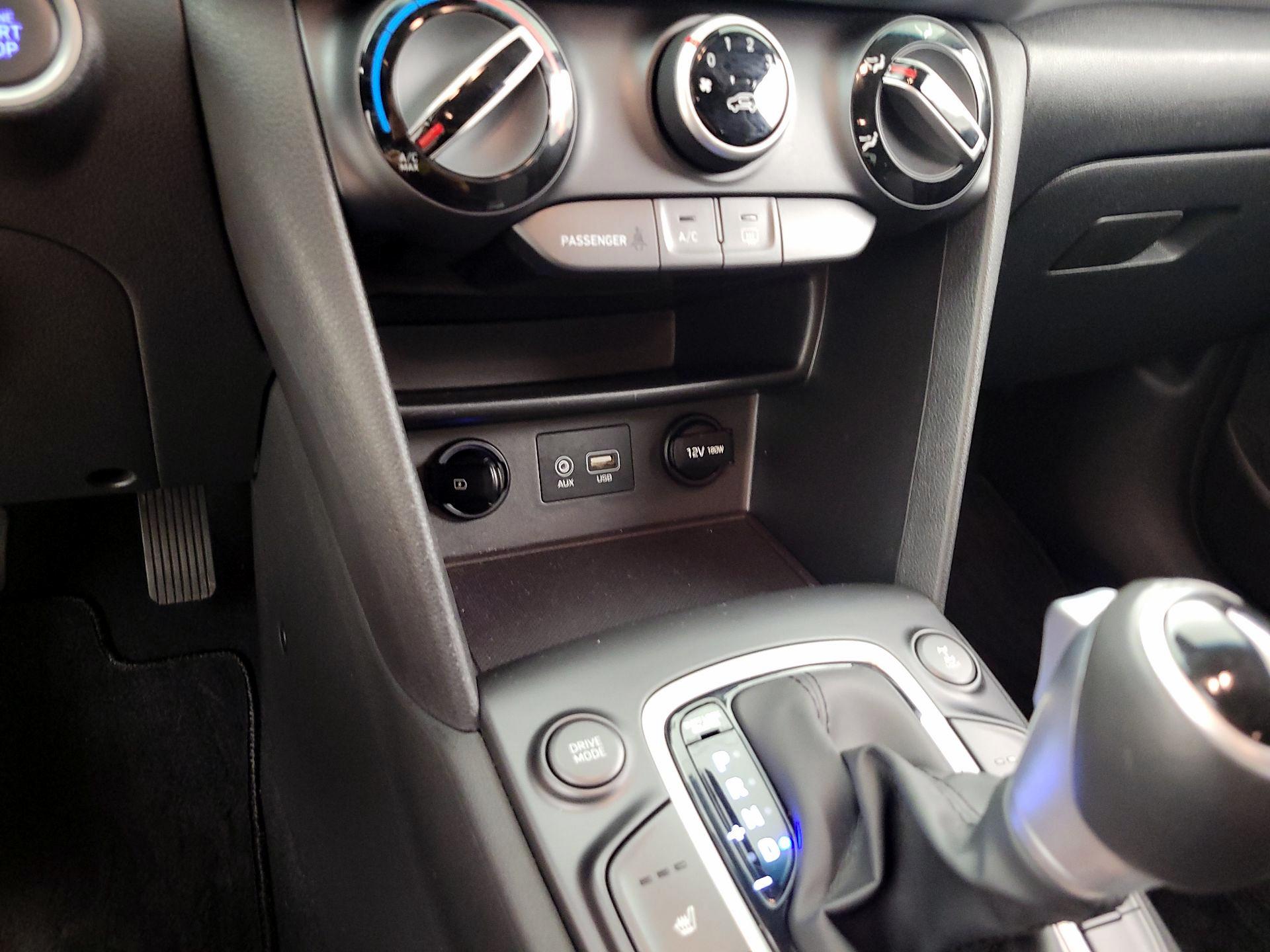 Thumbnail: 2021 Hyundai Kona - 18