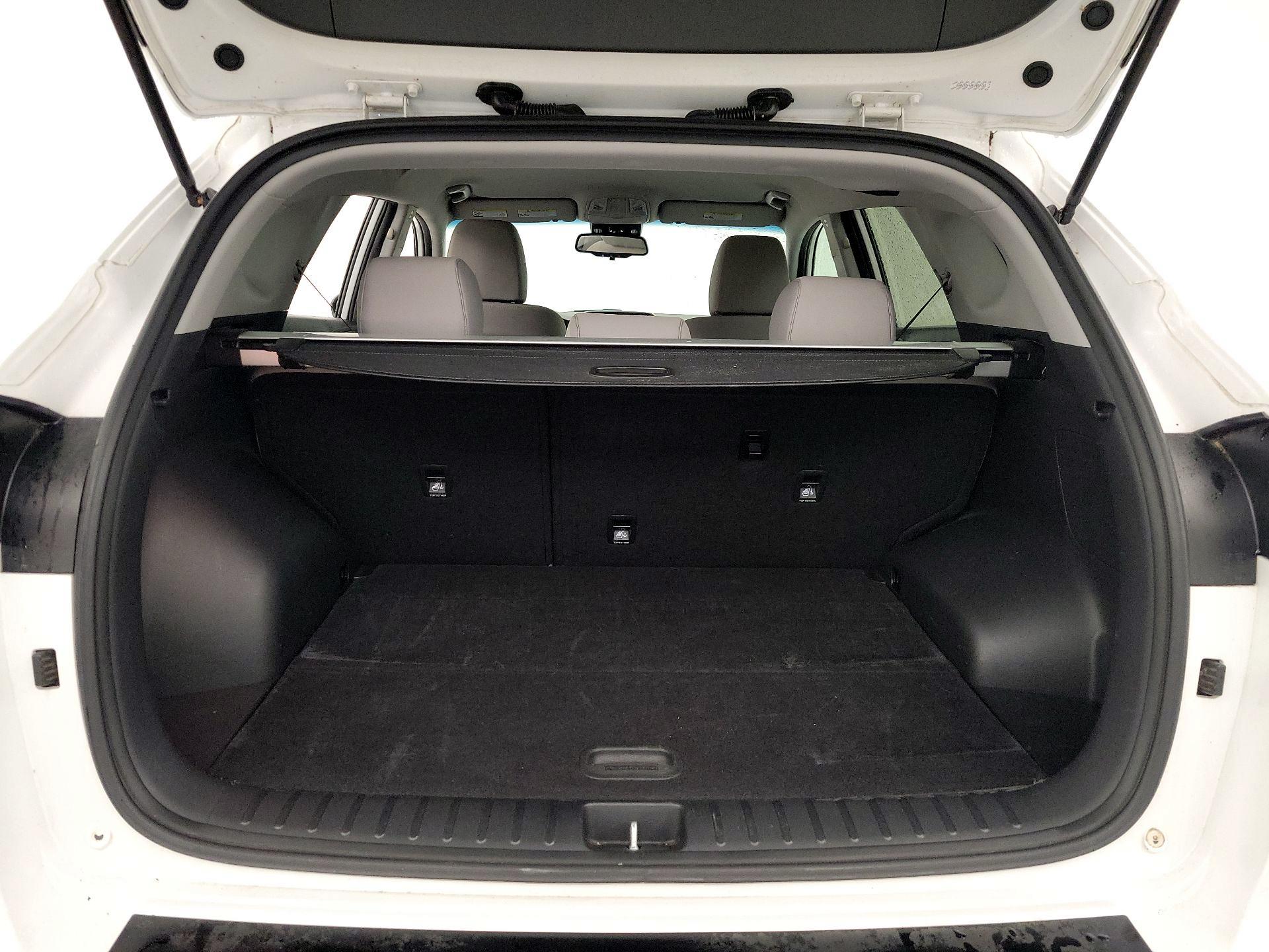 Thumbnail: 2019 Hyundai Tucson - 19