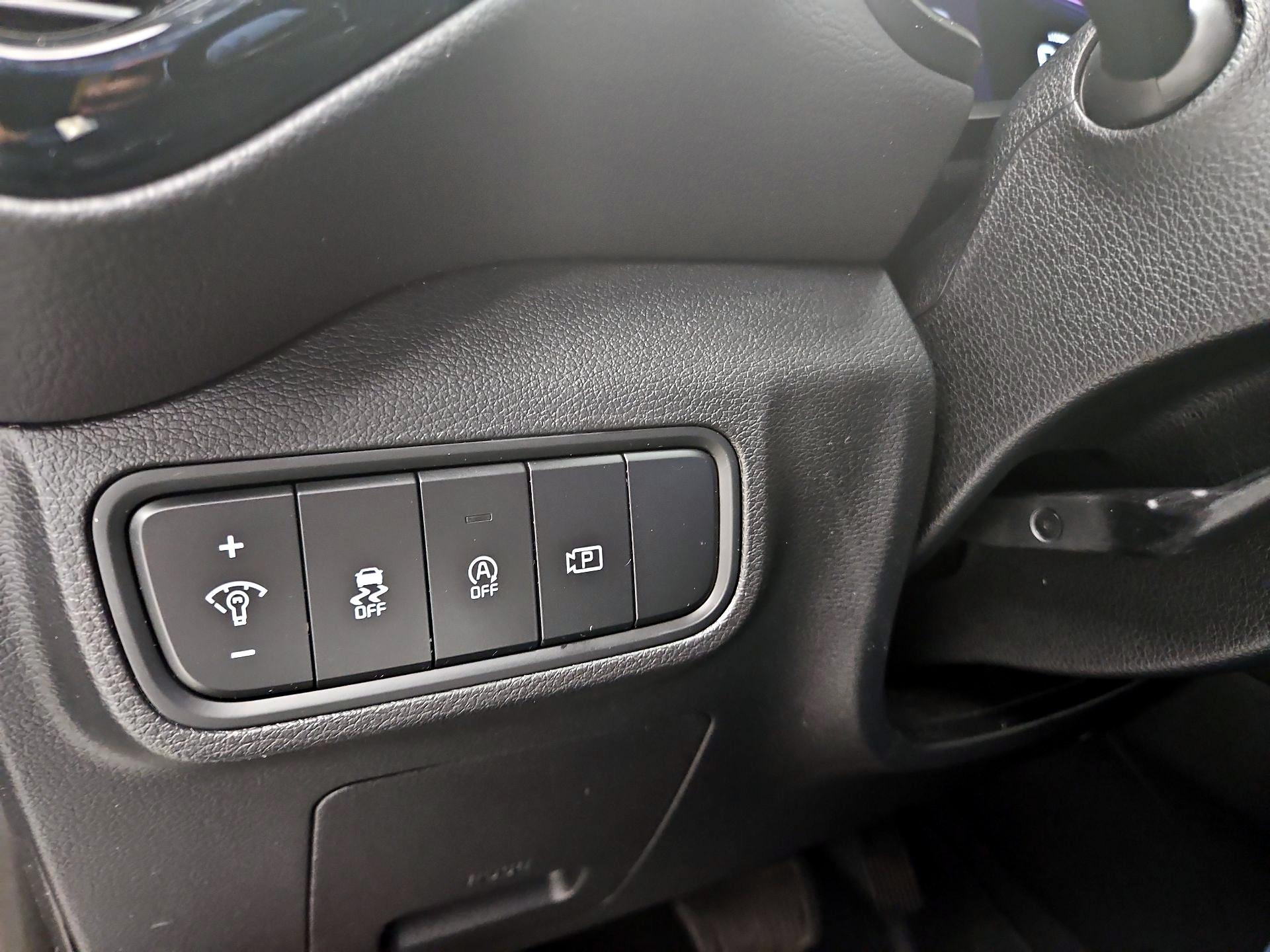 Thumbnail: 2023 Kia Soul - 13
