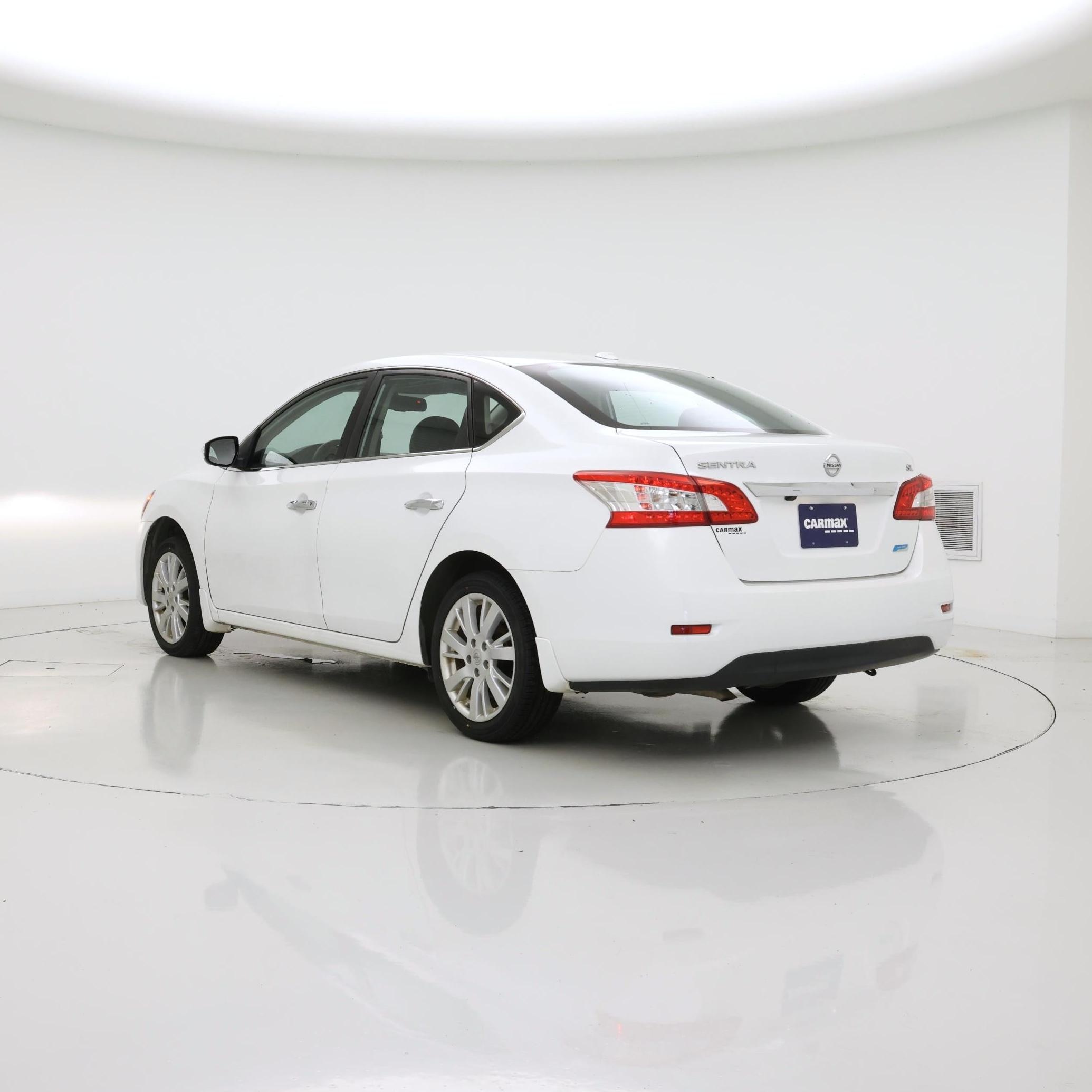 Thumbnail: 2014 Nissan Sentra - 2