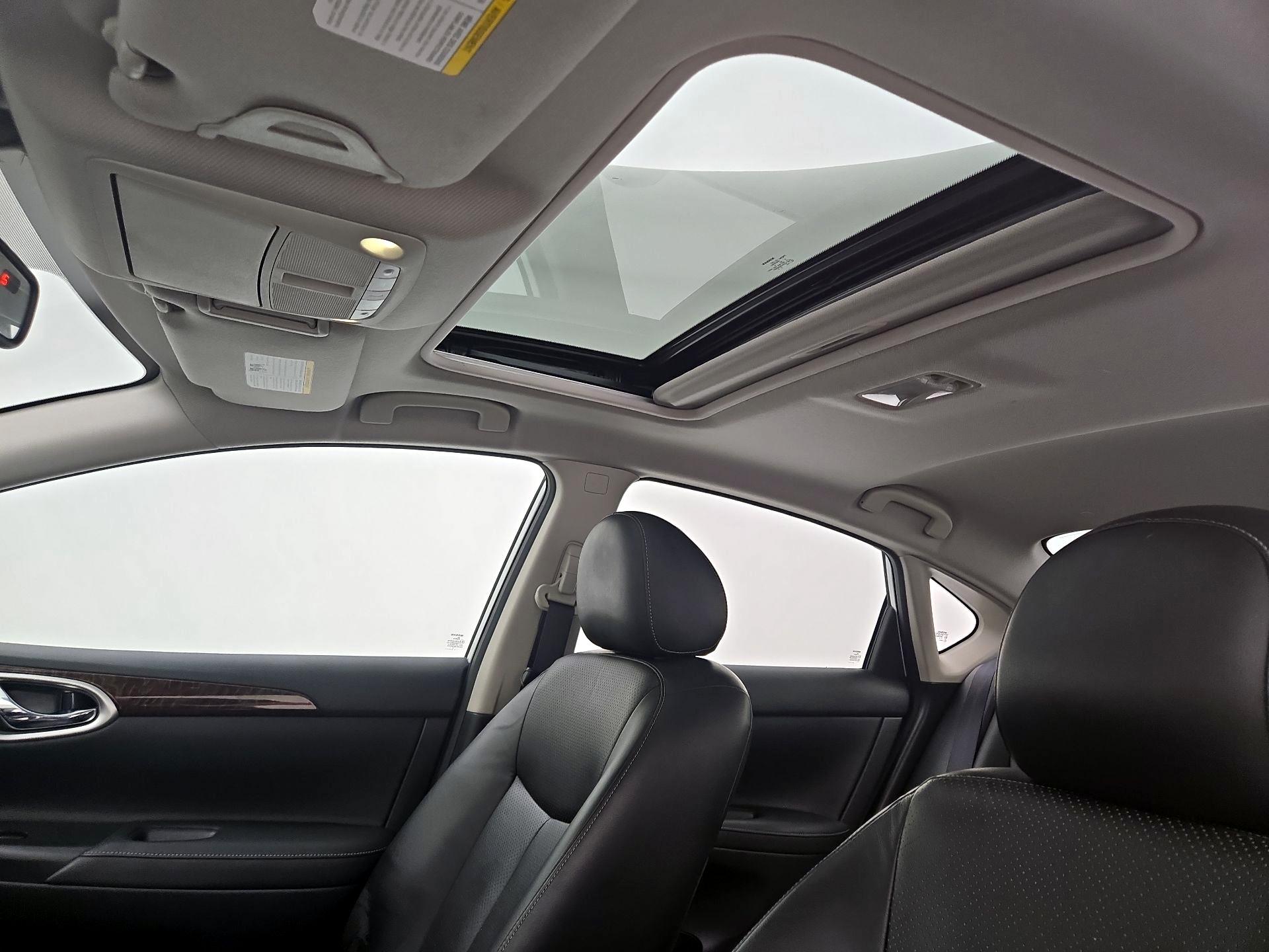 Thumbnail: 2014 Nissan Sentra - 19
