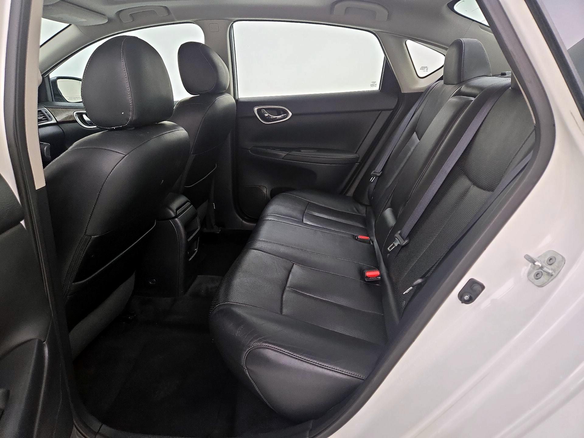Thumbnail: 2014 Nissan Sentra - 20