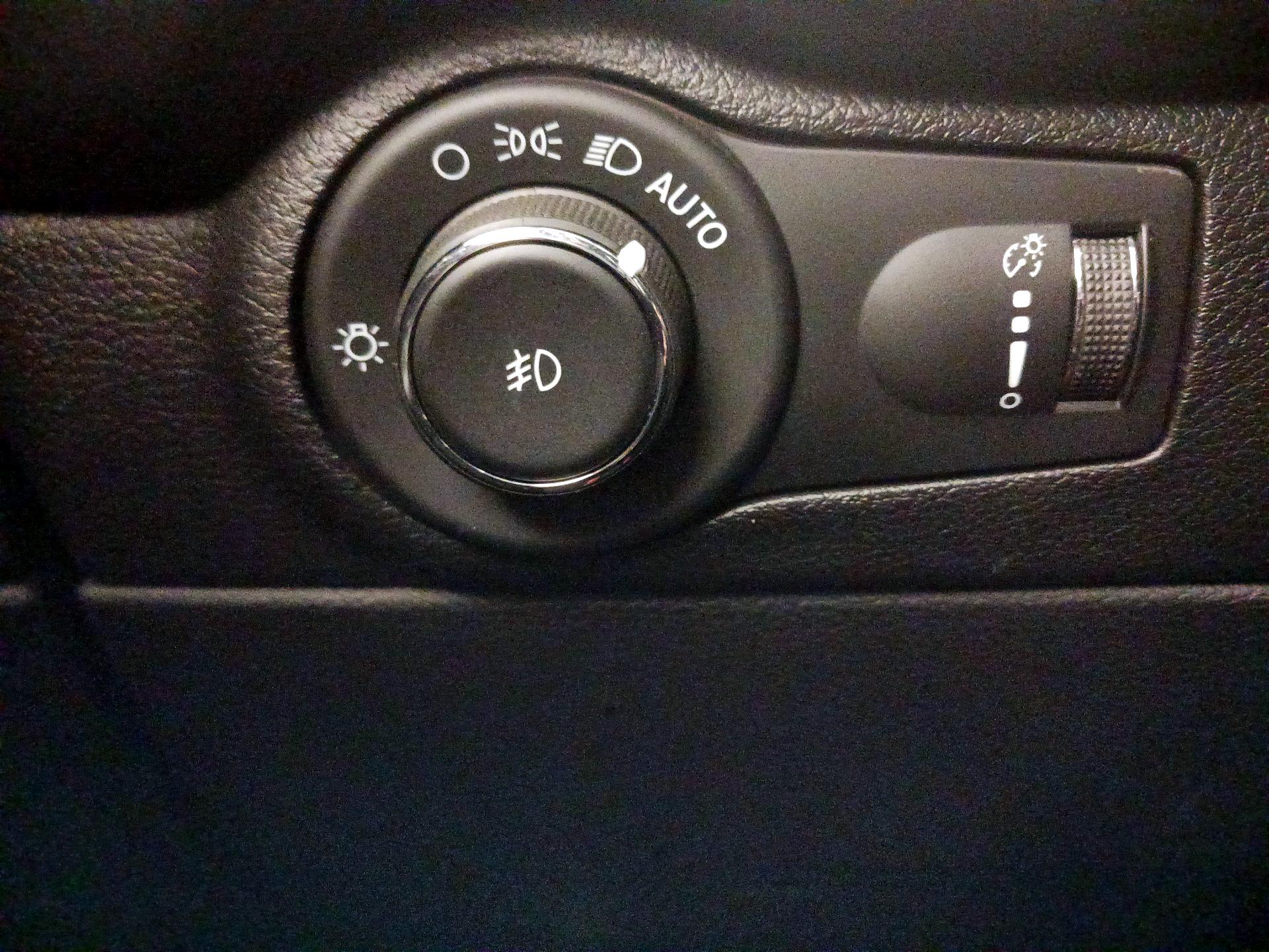 Thumbnail: 2021 Dodge Durango - 13
