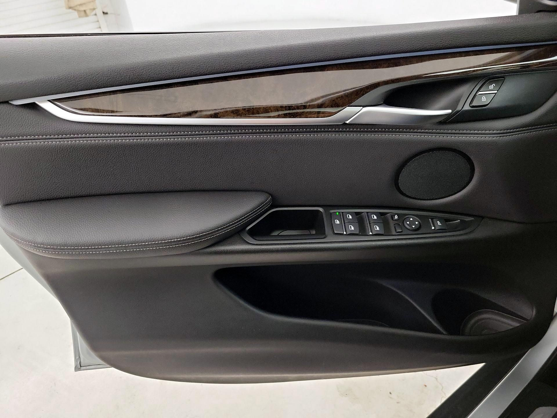 Thumbnail: 2018 BMW X5 - 12